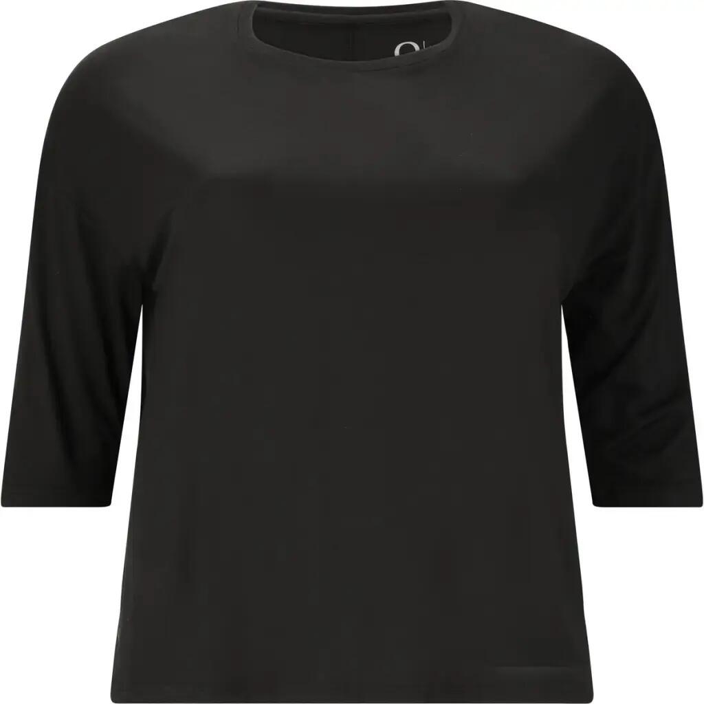 Q SPORTSWEAR picture