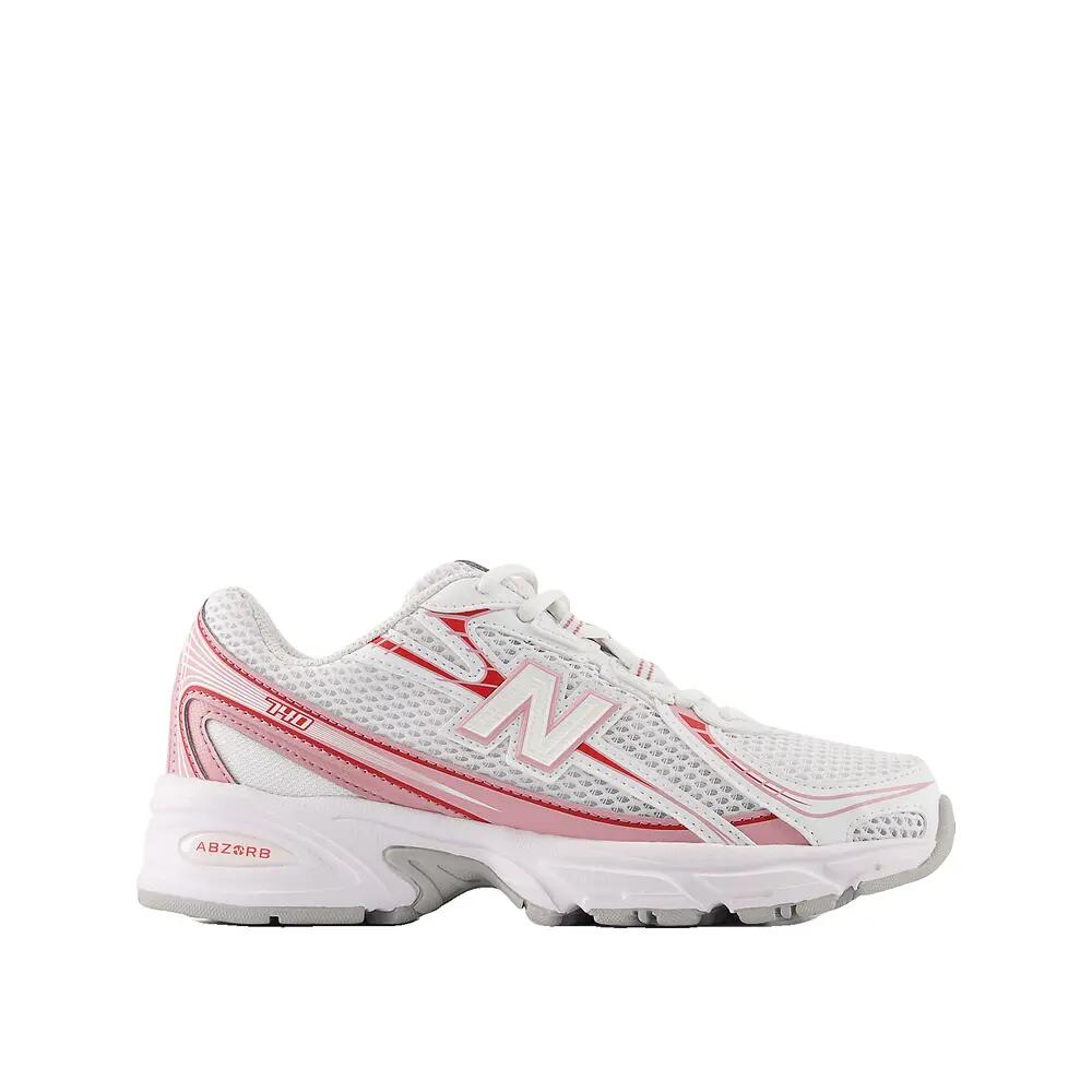 NEW BALANCE picture
