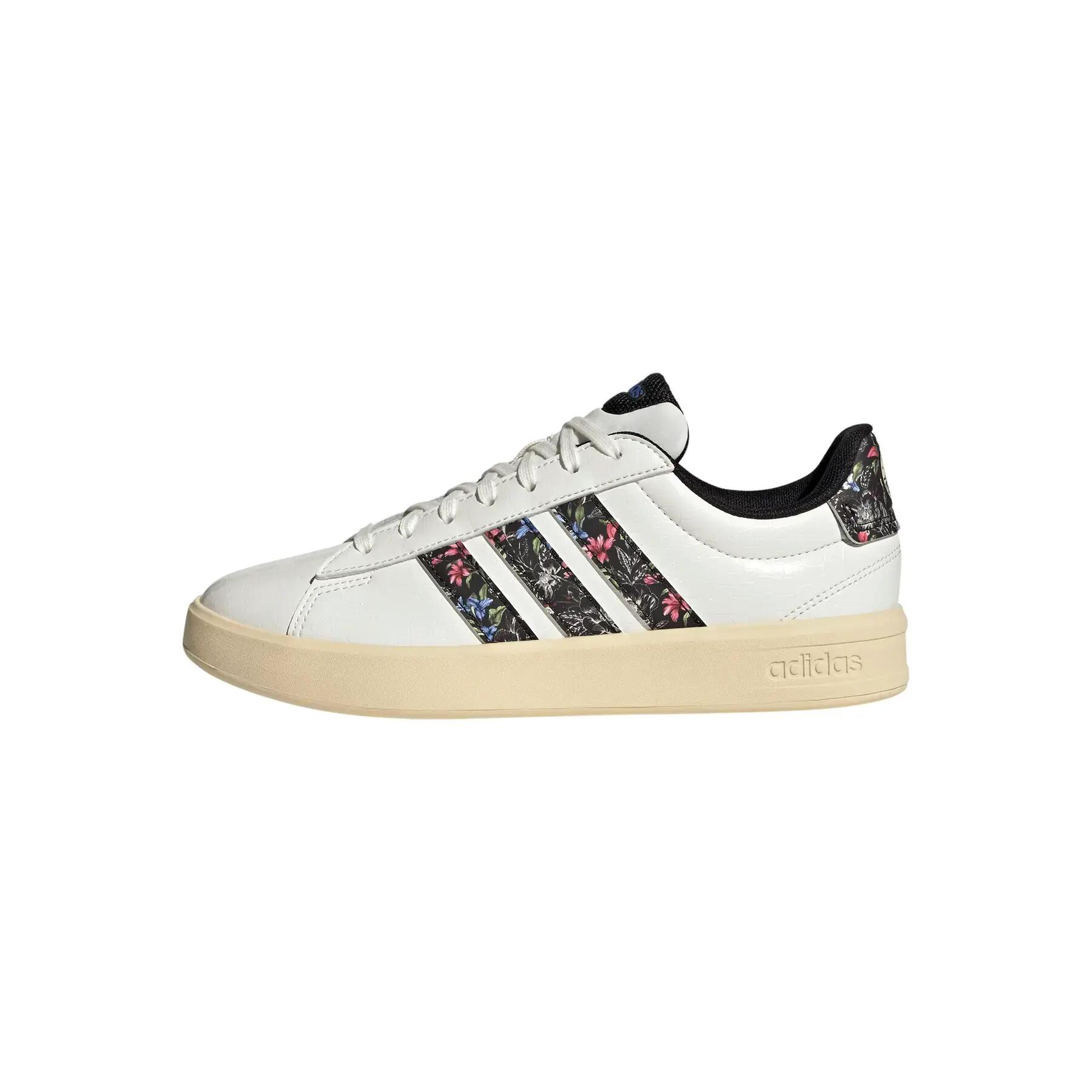Baskets femme adidas Grand Court 3.0 3/7