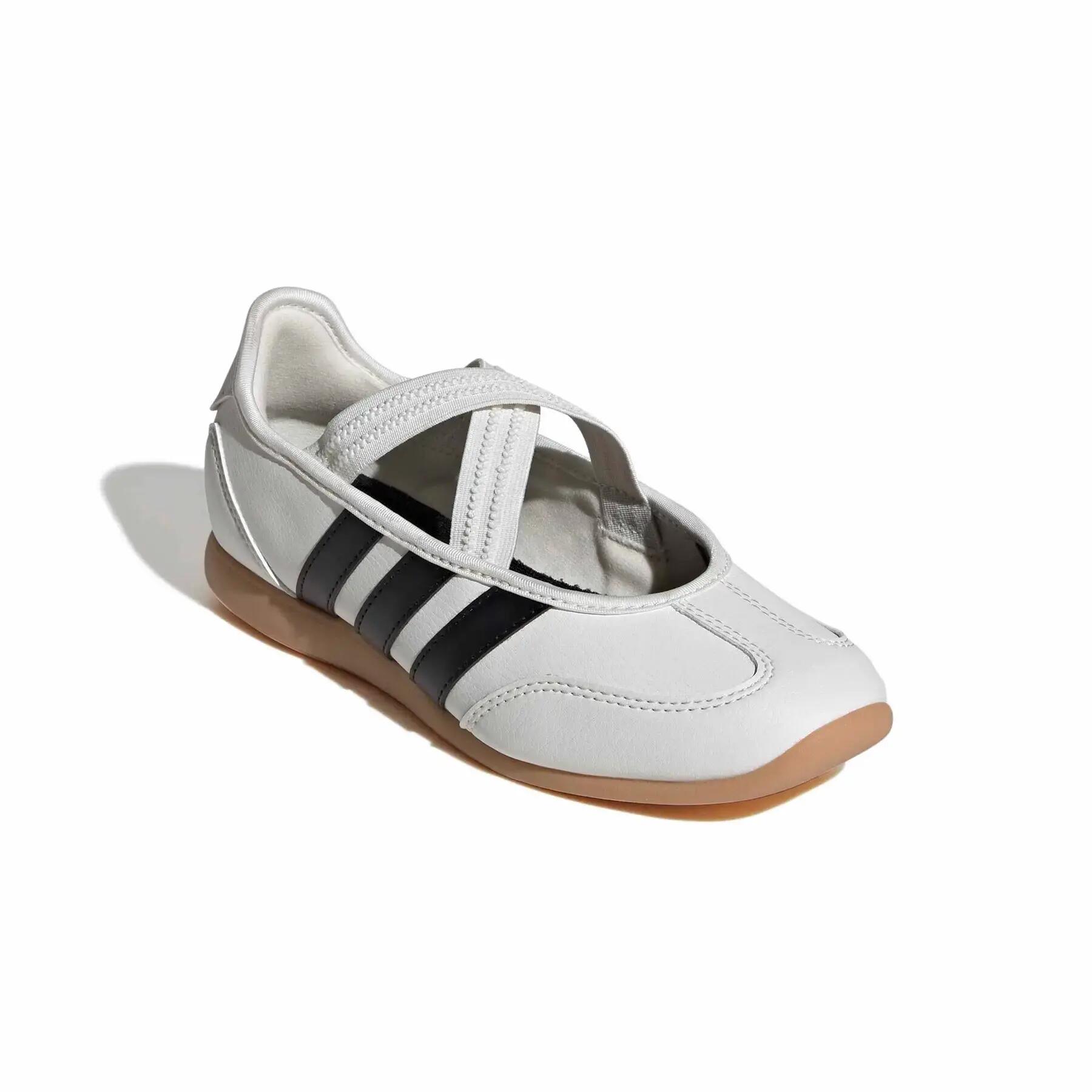 Kindertrainers adidas Barreda Mary Jane 6/7