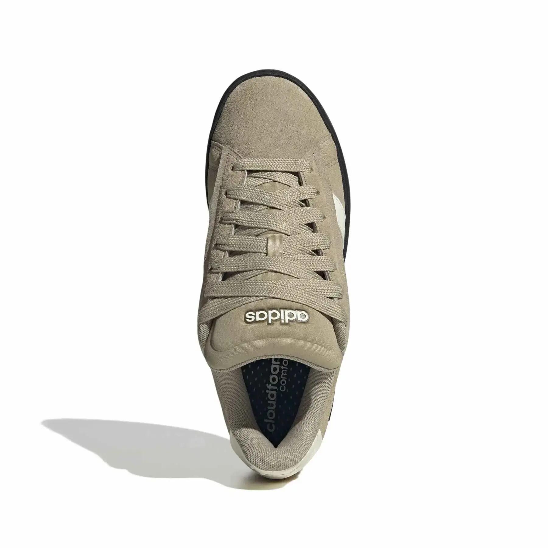 Baskets adidas Grand Court Alpha 7/7