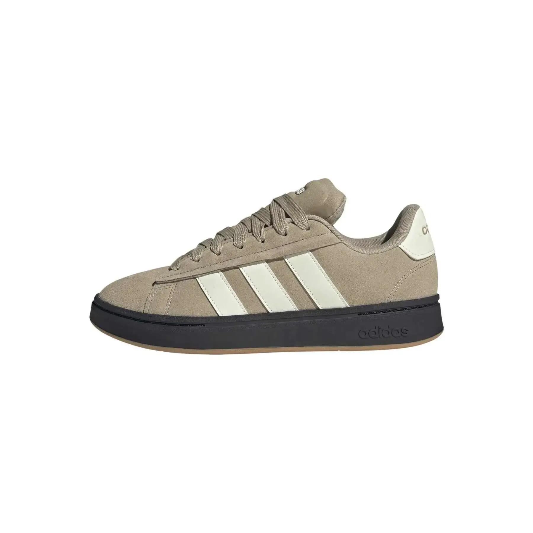 Baskets adidas Grand Court Alpha 5/7