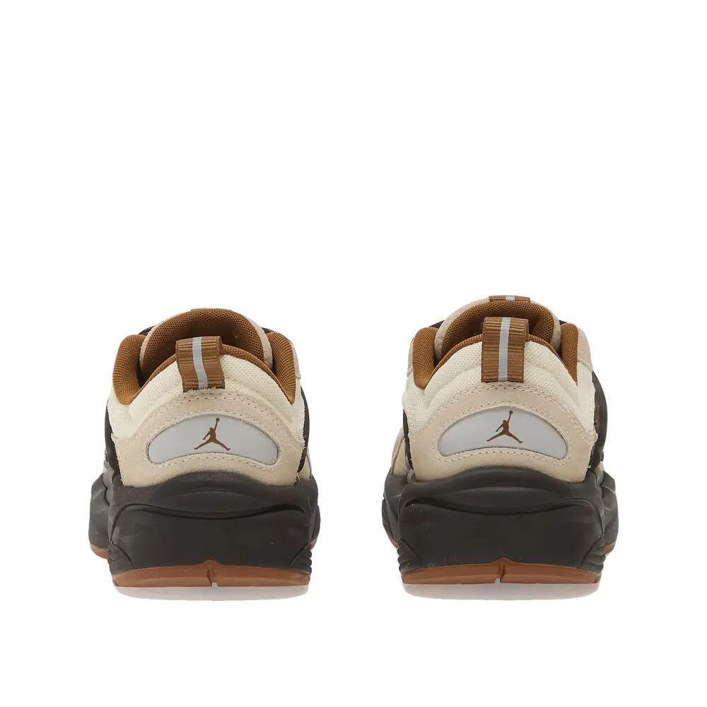 Zapatos Nike Trunner Mujer Color Soft Pearl/Tan 4/6