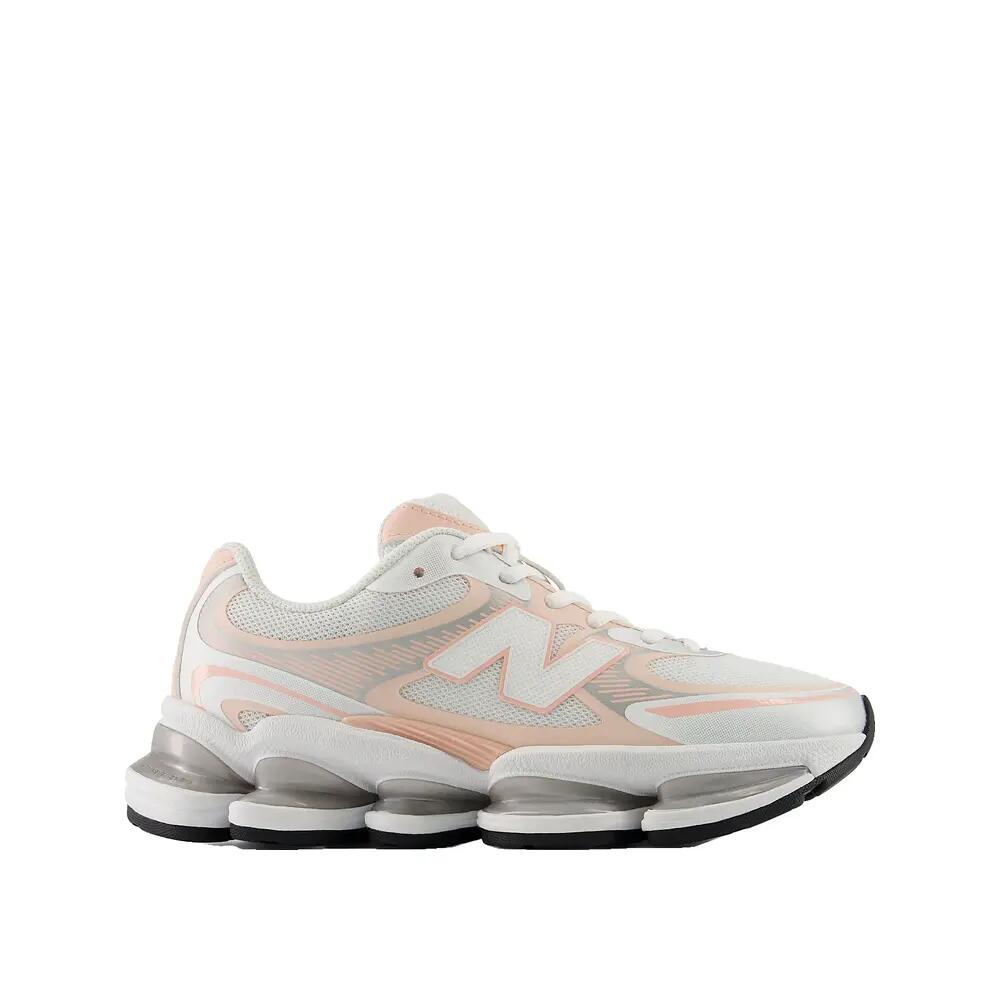 NEW BALANCE picture