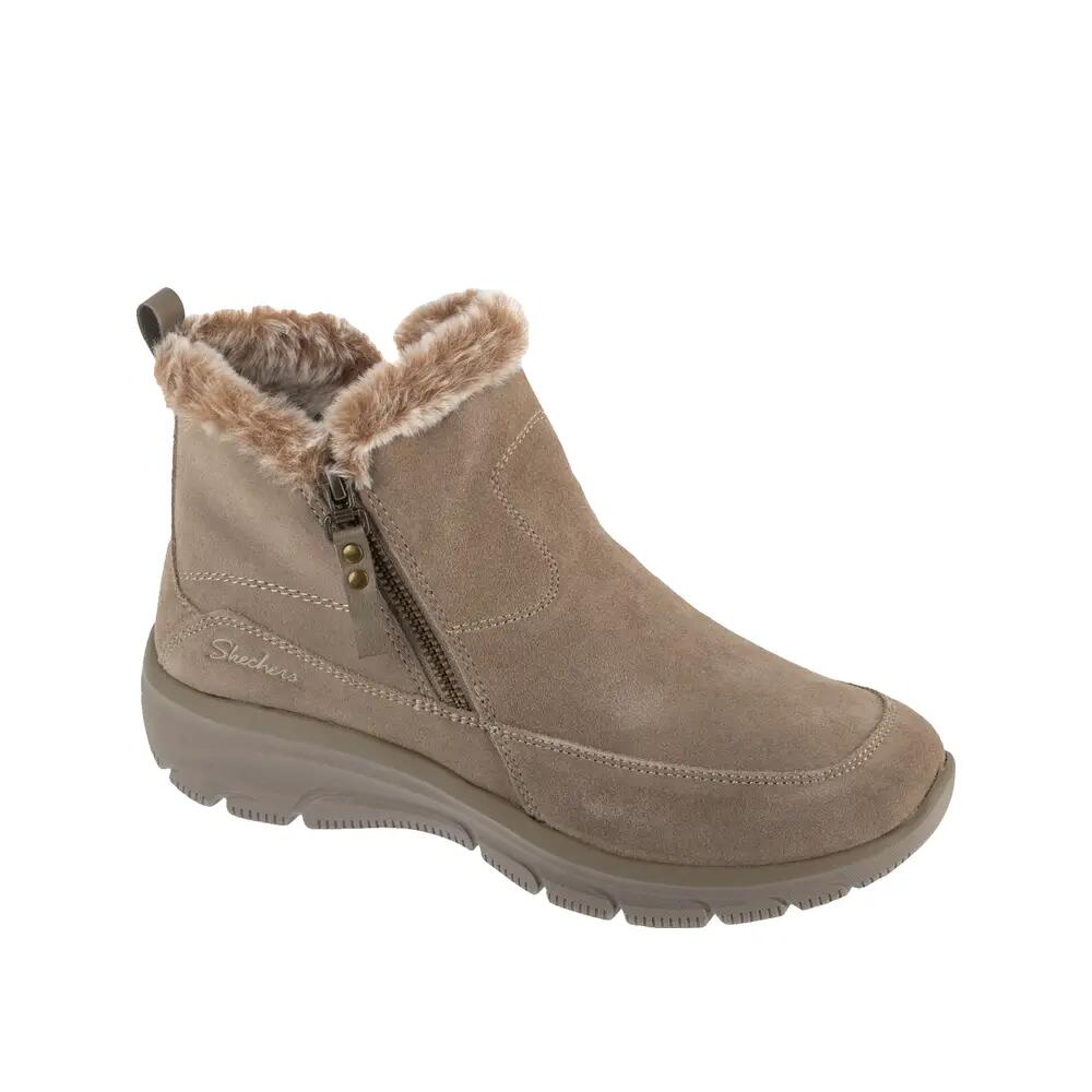 SKECHERS picture