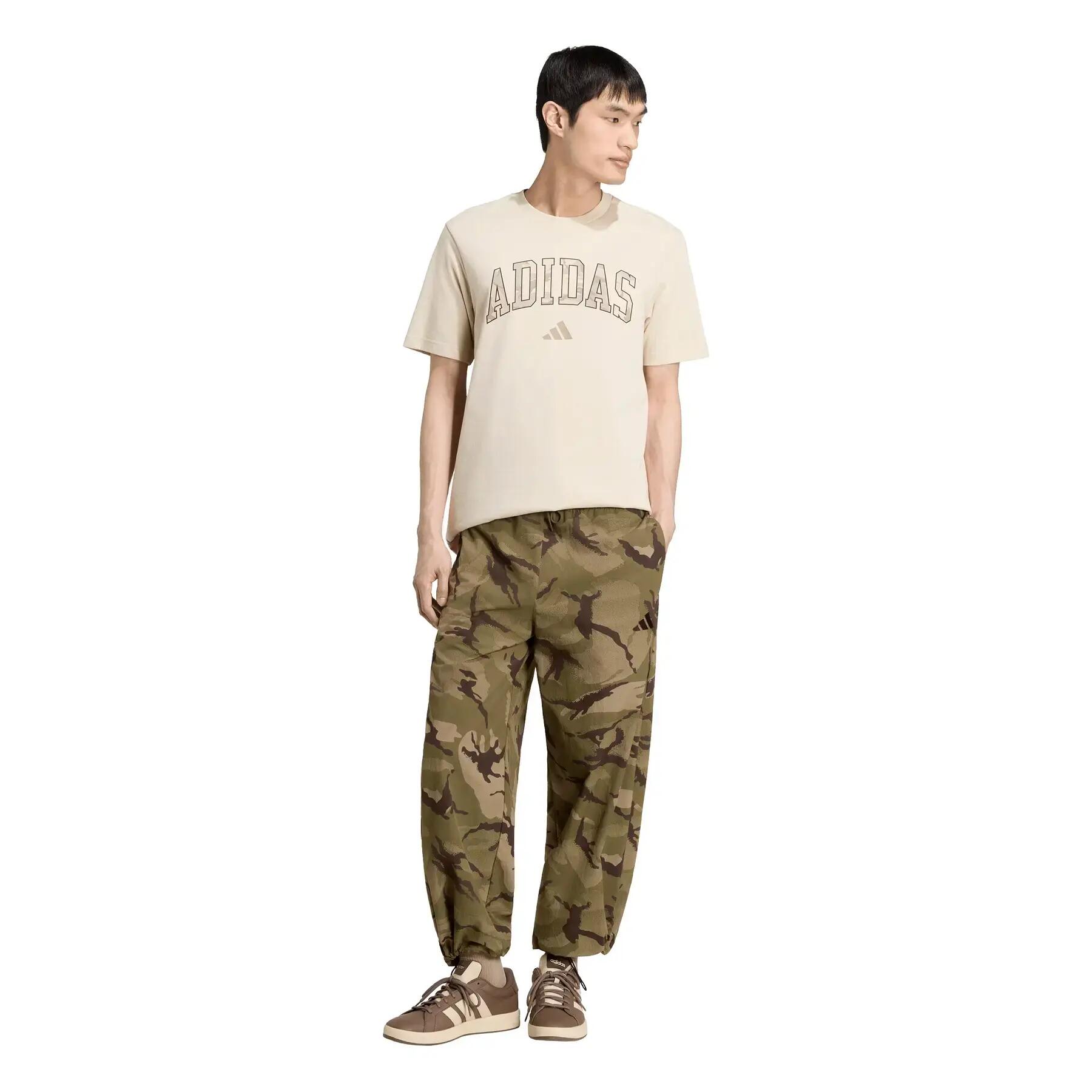 T-shirt adidas Camo Script Graphic 3/6