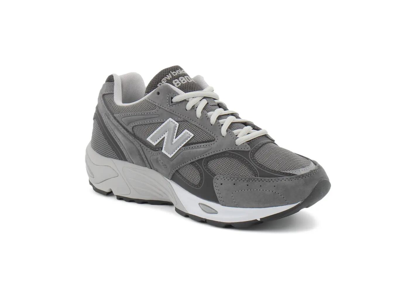 NEW BALANCE picture