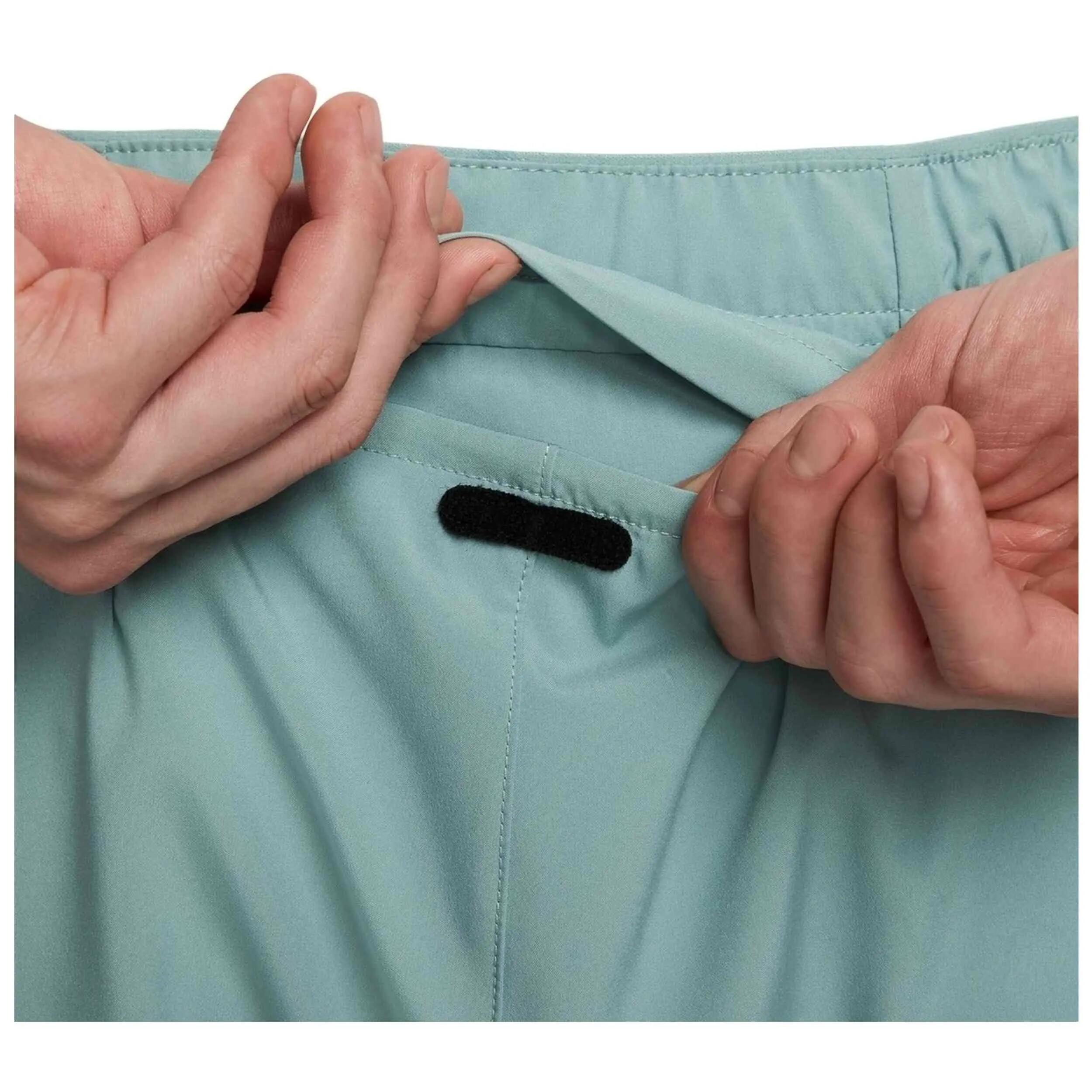 Pantaloncini Nike modello HJ3588-017 per uomini 4/4