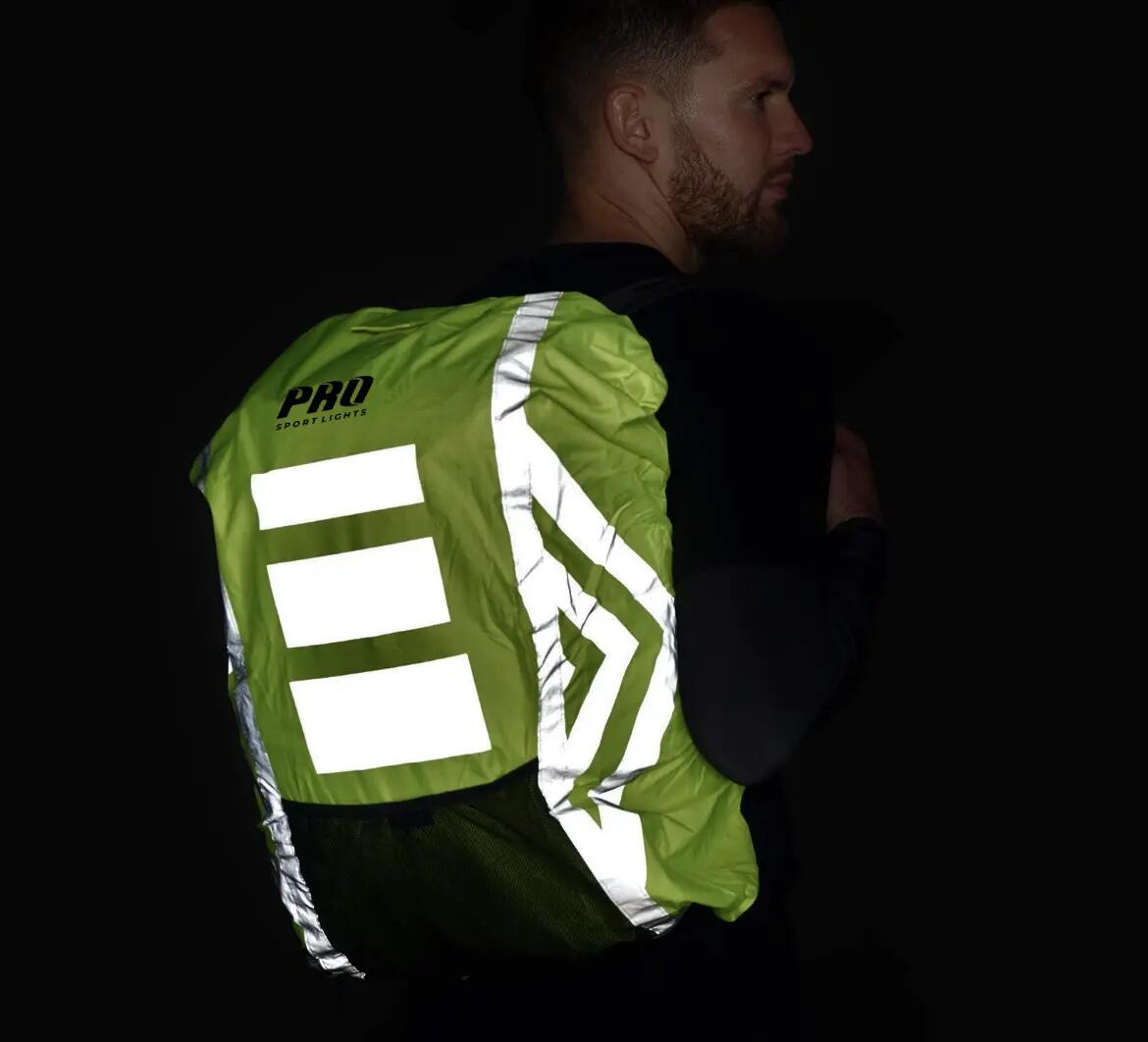 Housse de pluie sac à dos imperméable réfléchissante 30-40 litres jaune fluo 6/8