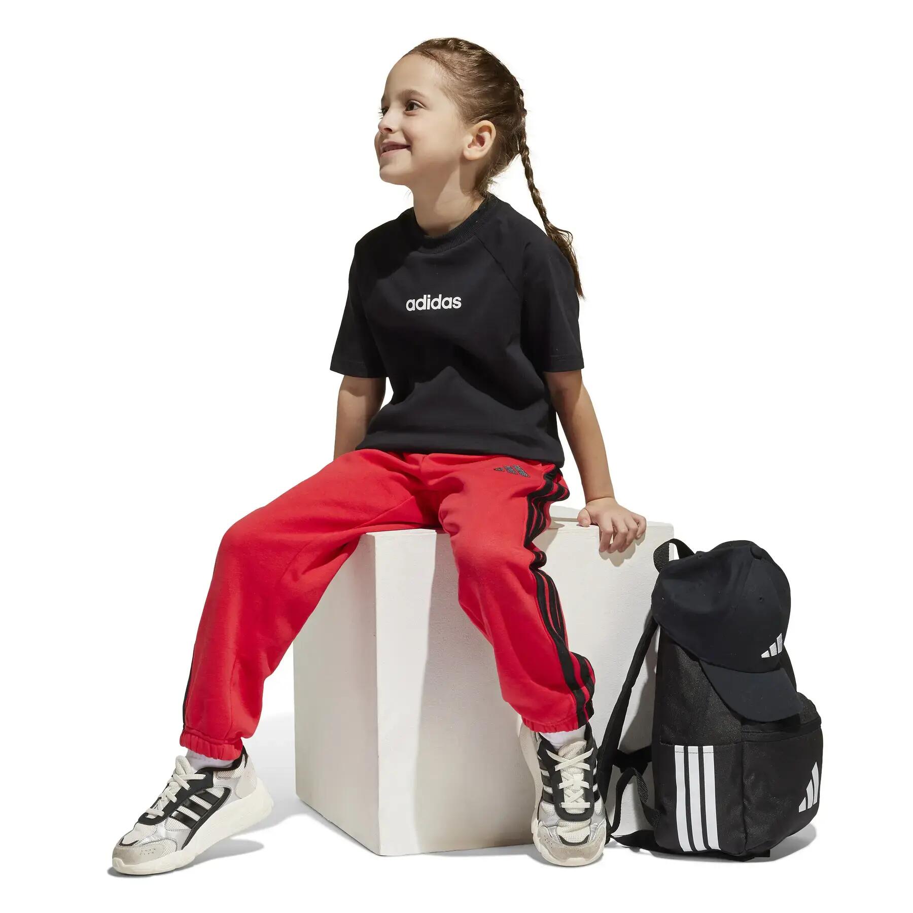 T-shirt de criança adidas Essentials 4/7