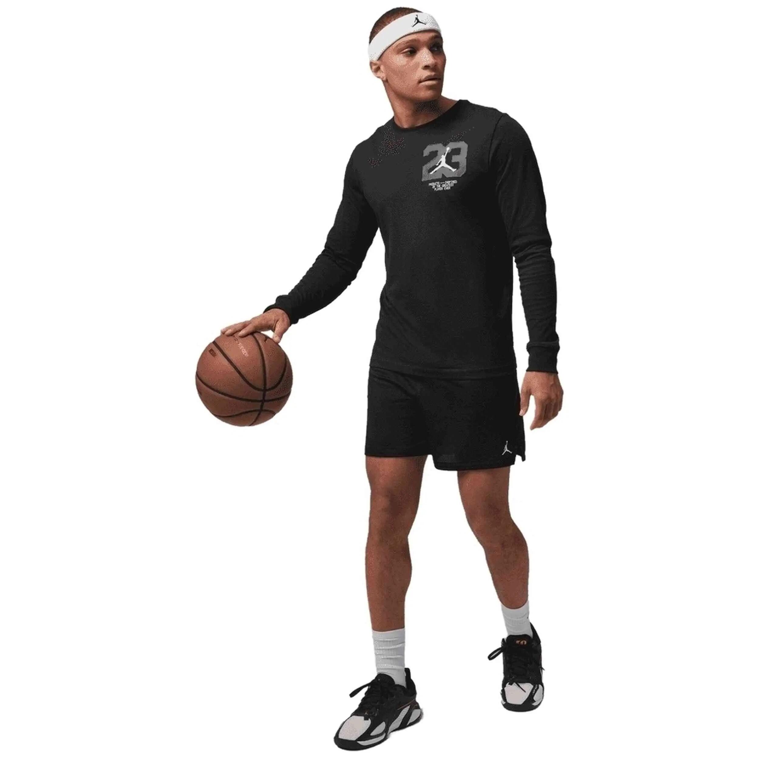 Short Nike modèle IF0891-010 pour homme 4/5