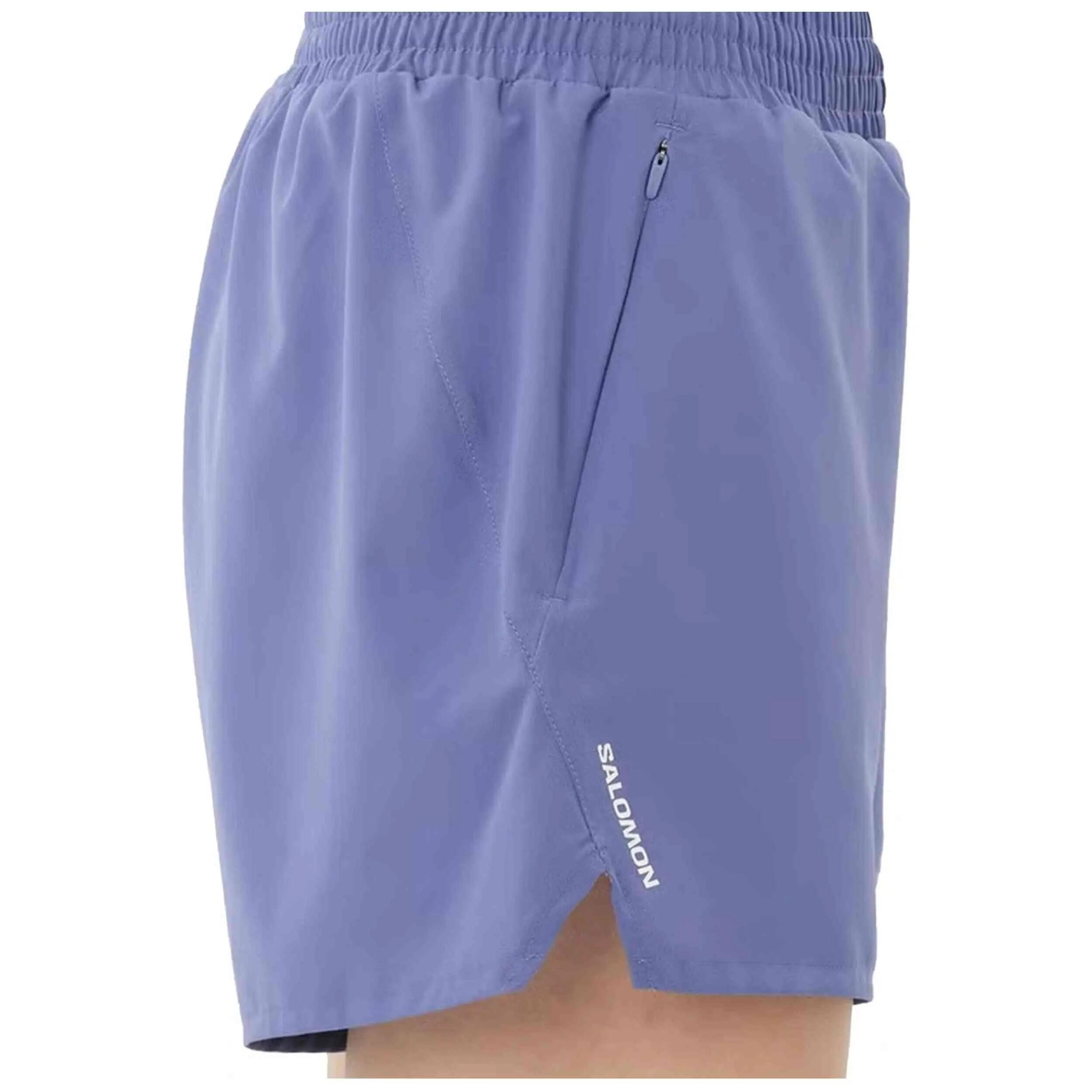 Pantaloncini Salomon modello SHAKEout CORE 4 per donne 3/5