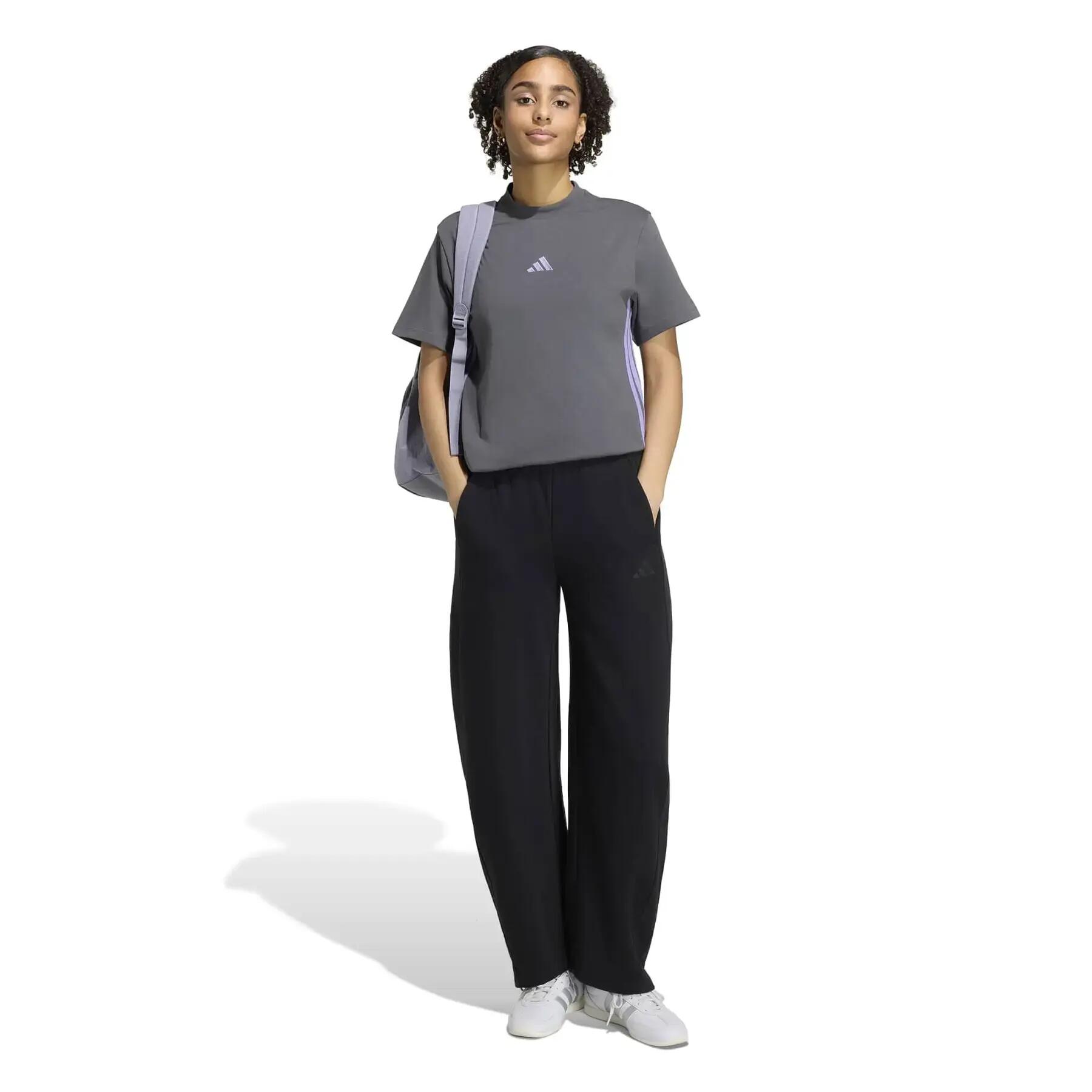 T-shirt da donna in cotone adidas Essentials 3-Stripes 3/6