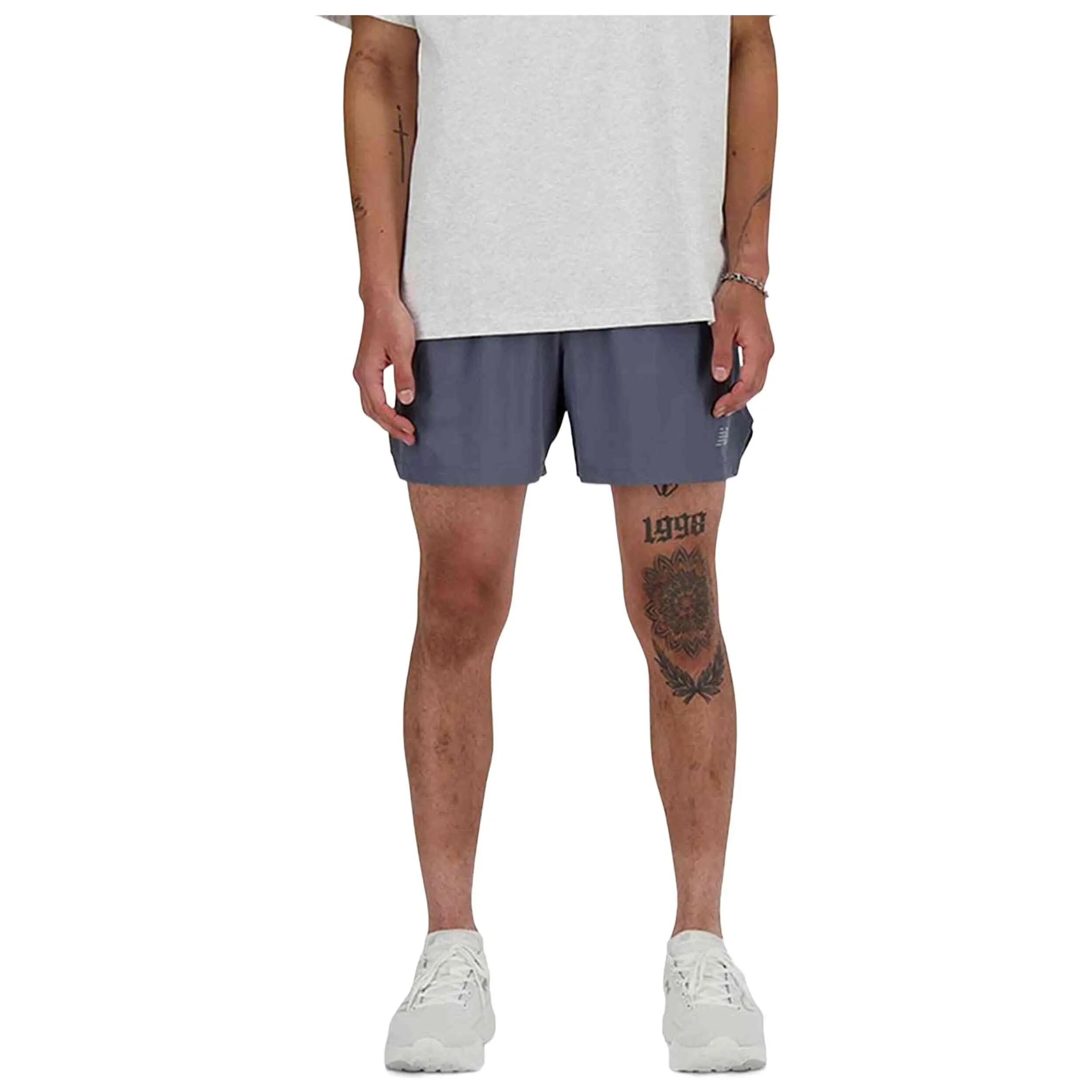 NEW BALANCE picture