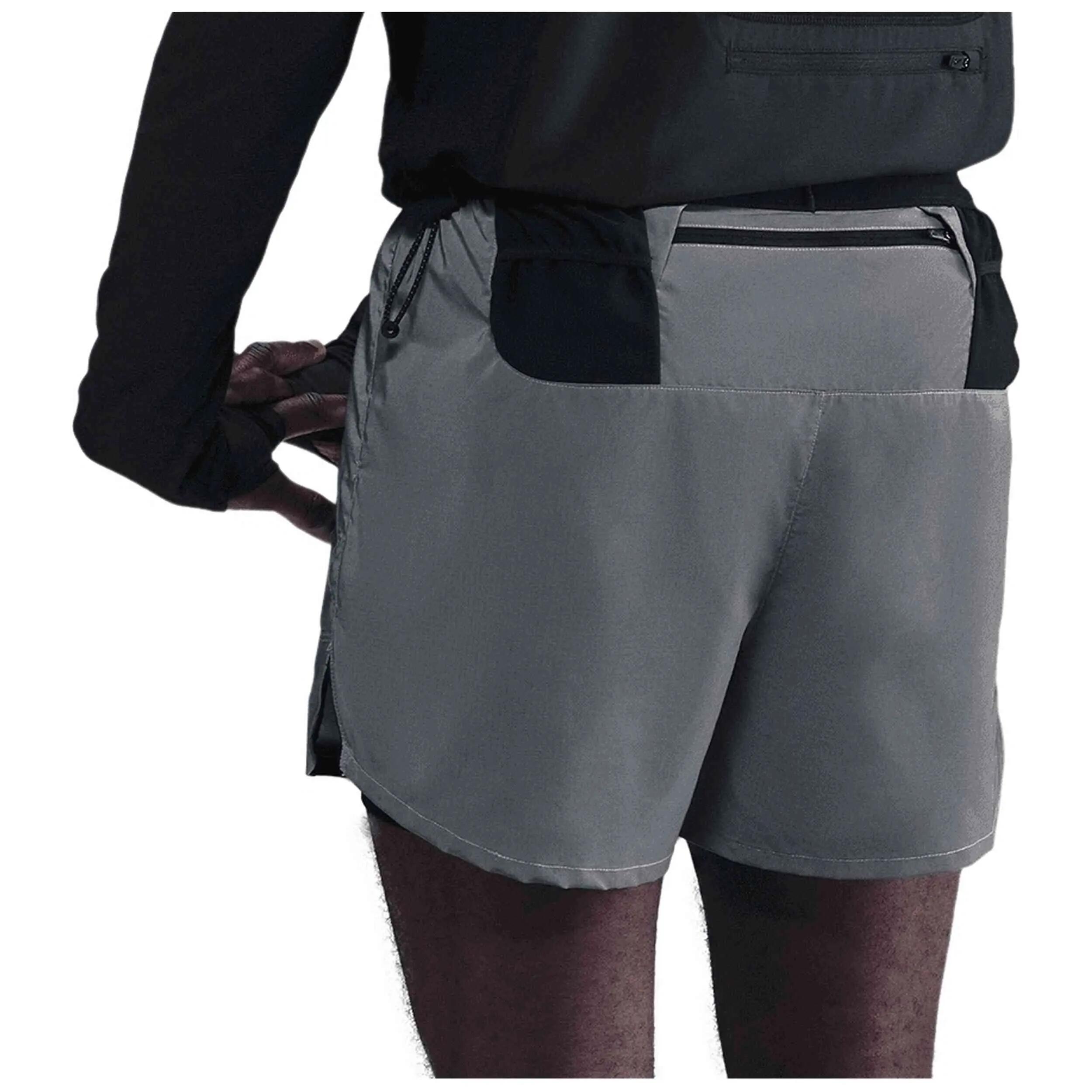 Pantaloncini Nike modello Shorts Nike 4" 2-IN-1 Reflective Running per donne 2/5