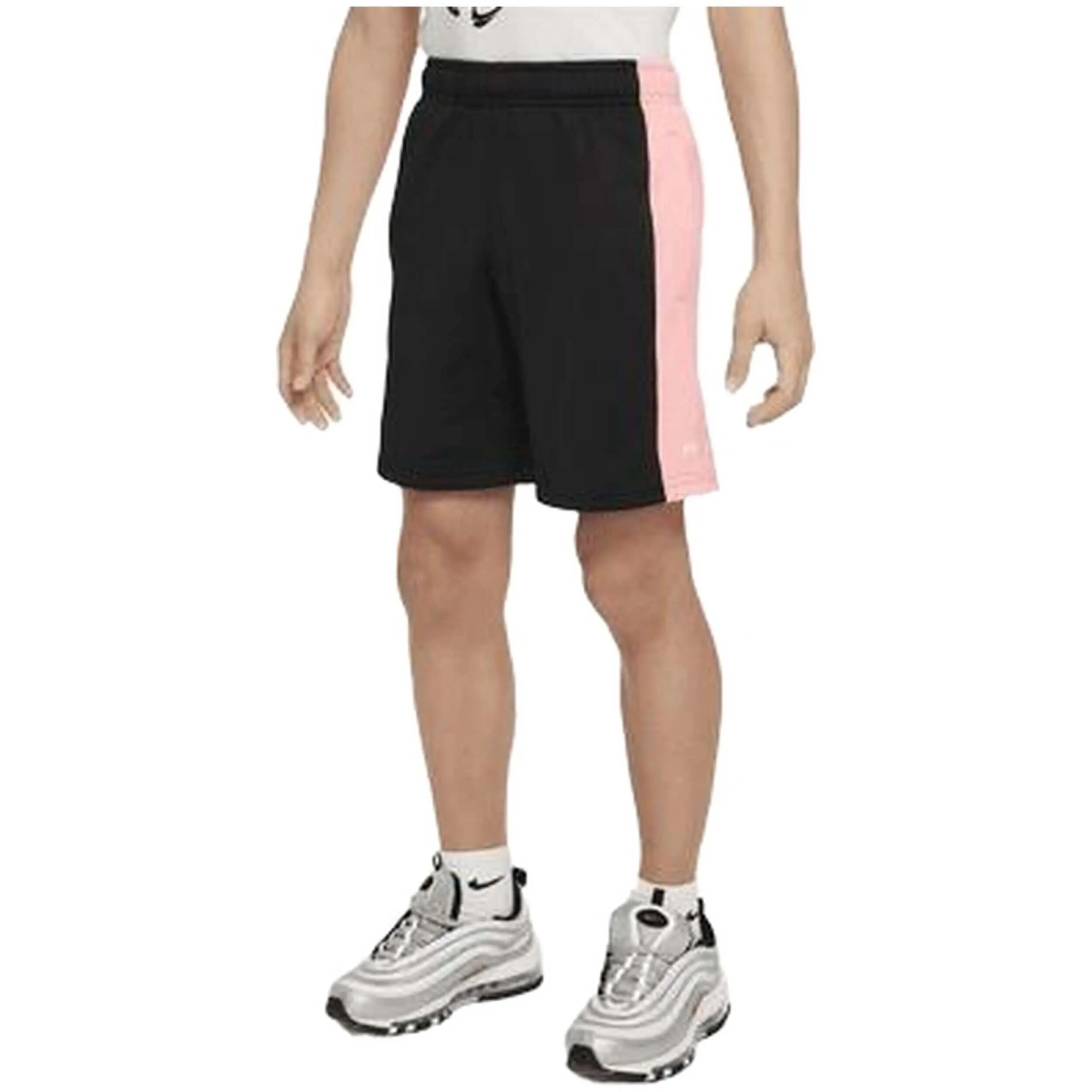 NIKE picture