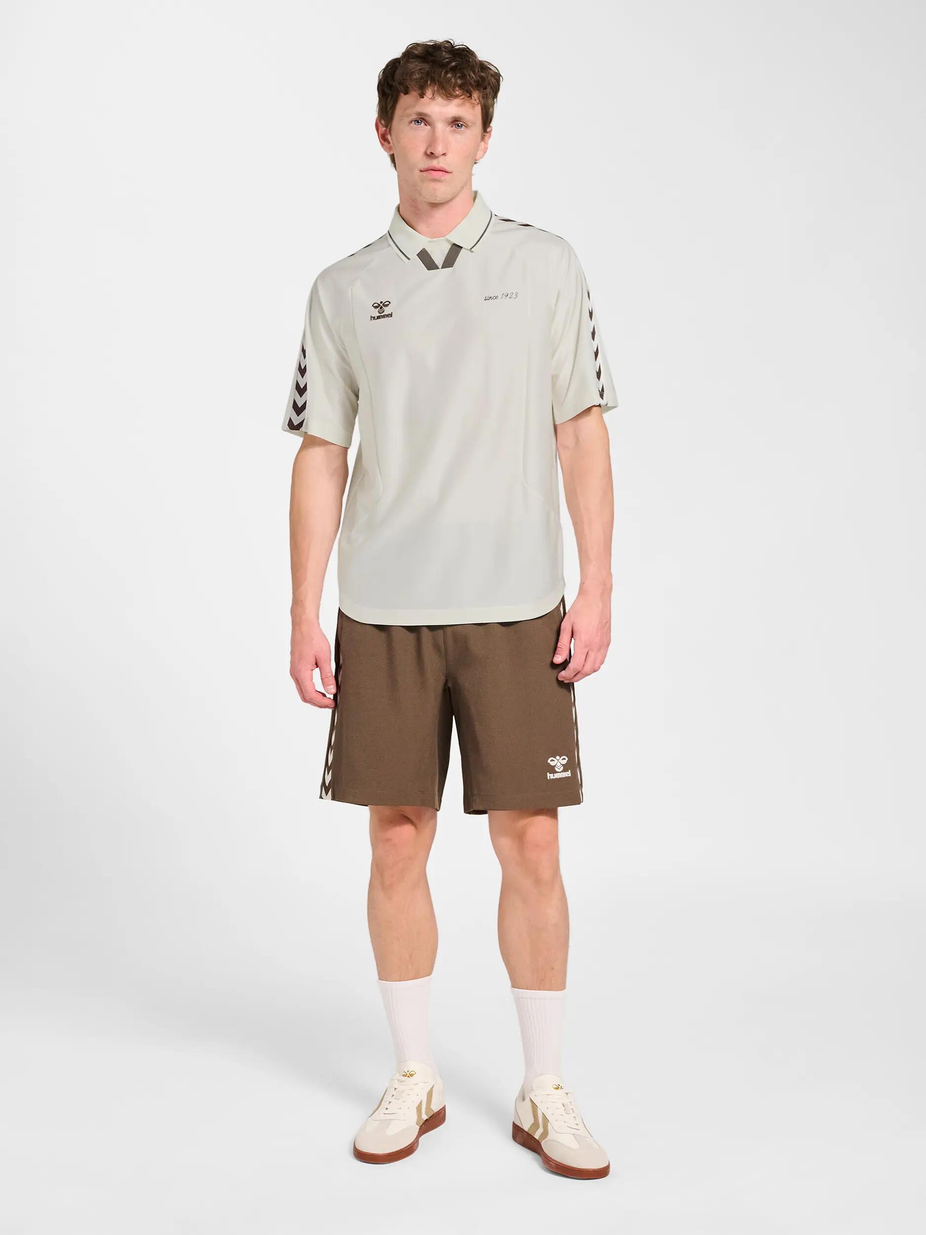 hummel Polo retro manga corta en poliéster – CANNOLI CREAM 7/7