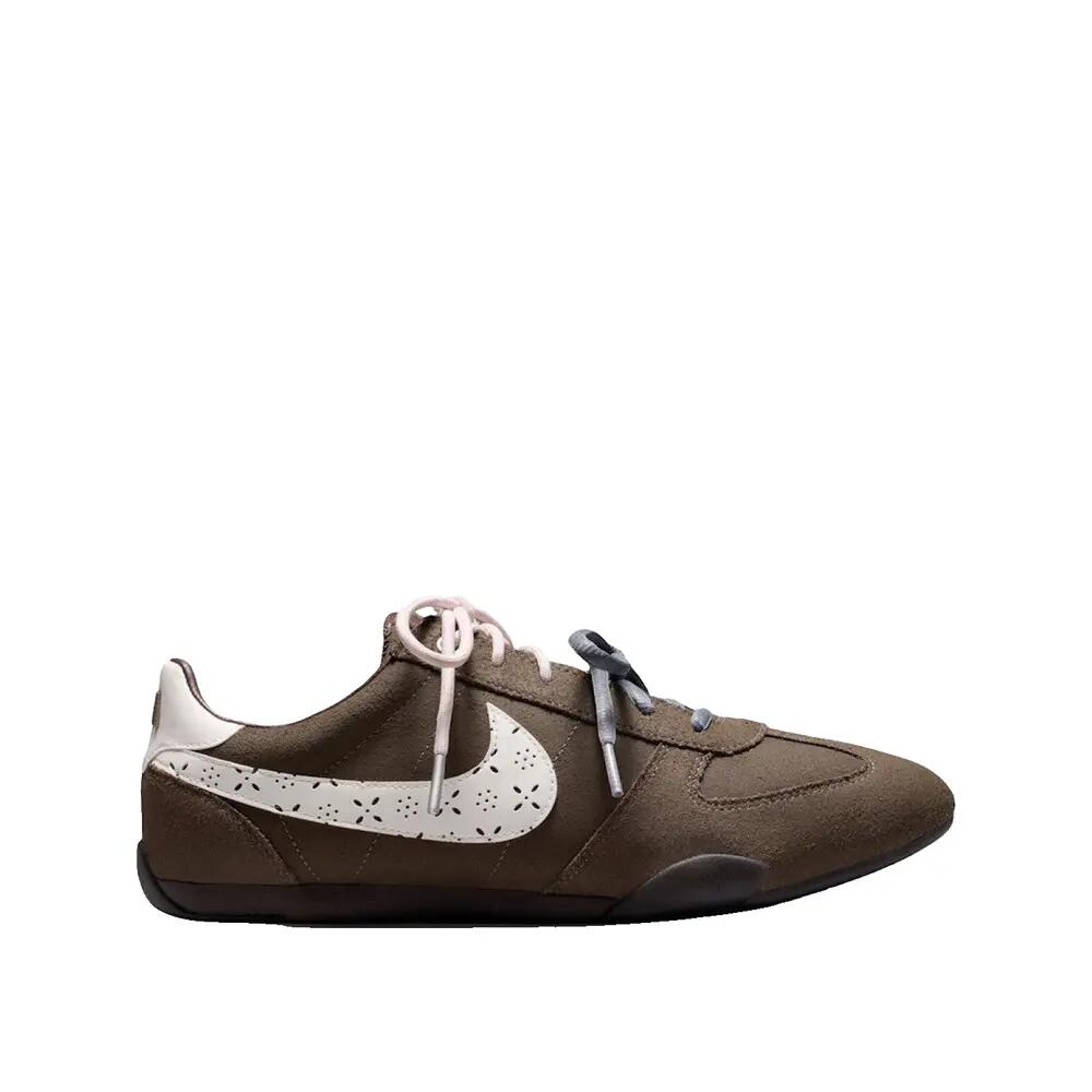 NIKE picture