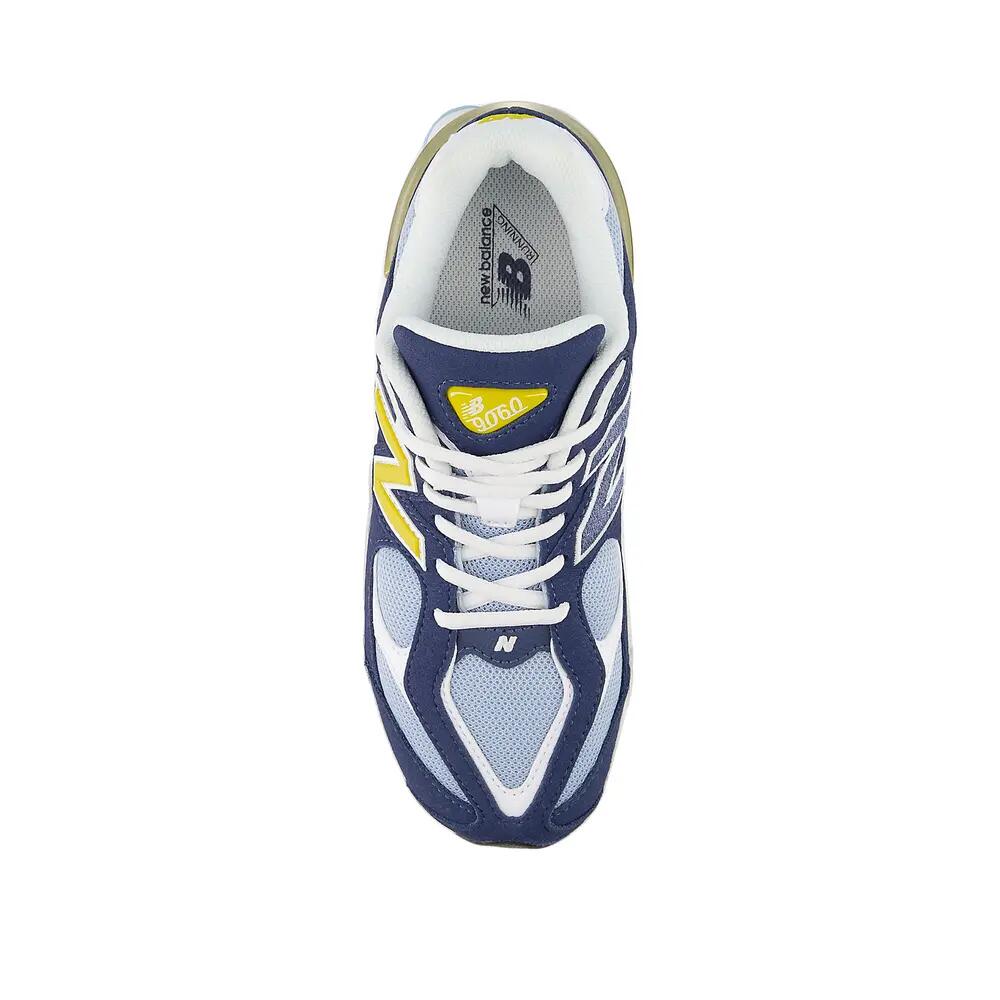 Zapatos New Balance 9060 Ante Violeta 2/5
