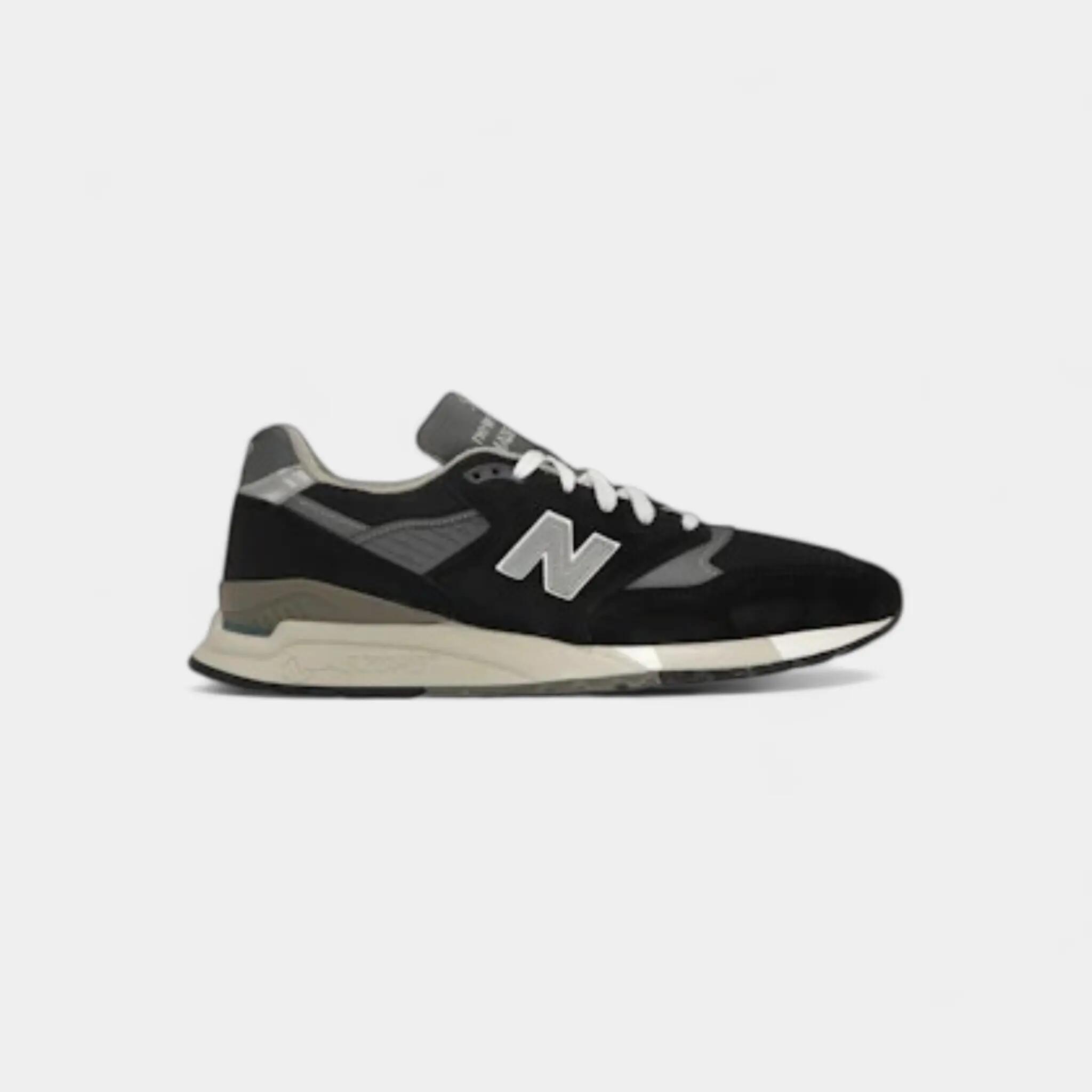 NEW BALANCE picture