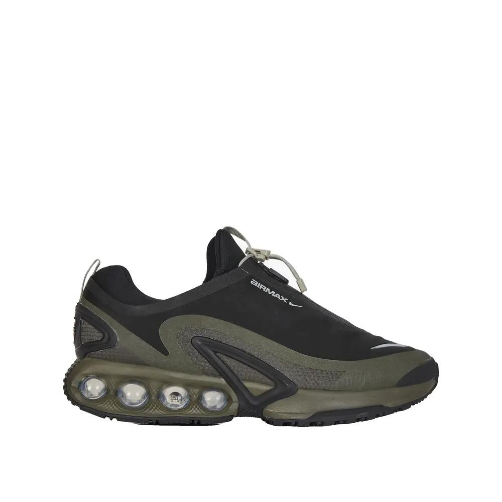 NIKE picture
