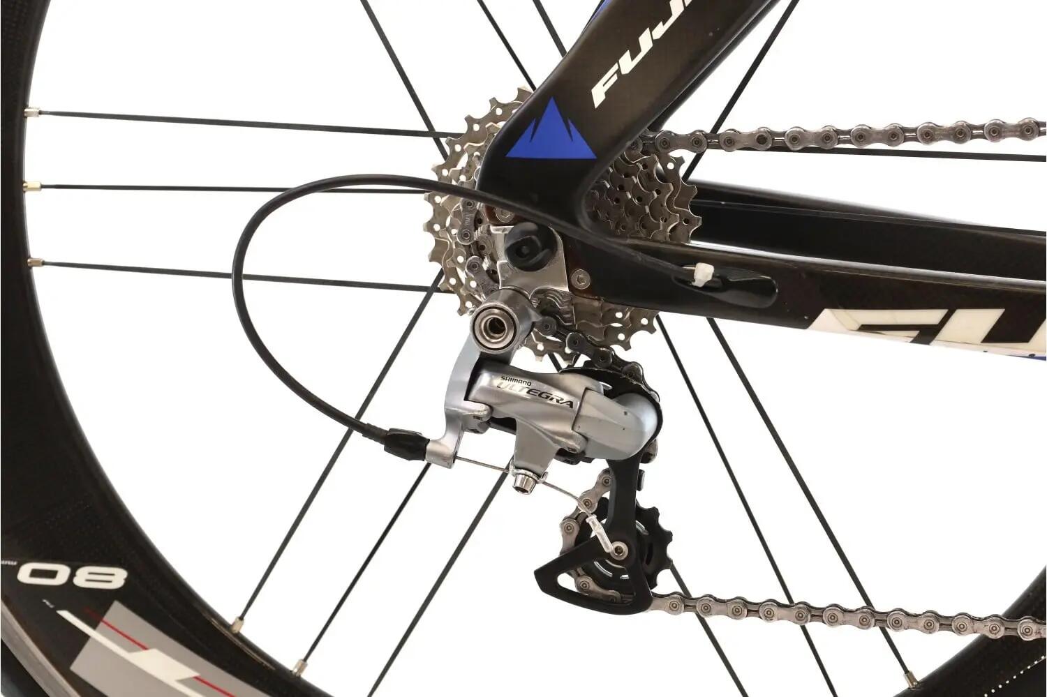 Tweedehands racefiets · Fuji D6 3.0 · Goede toestand 3/8