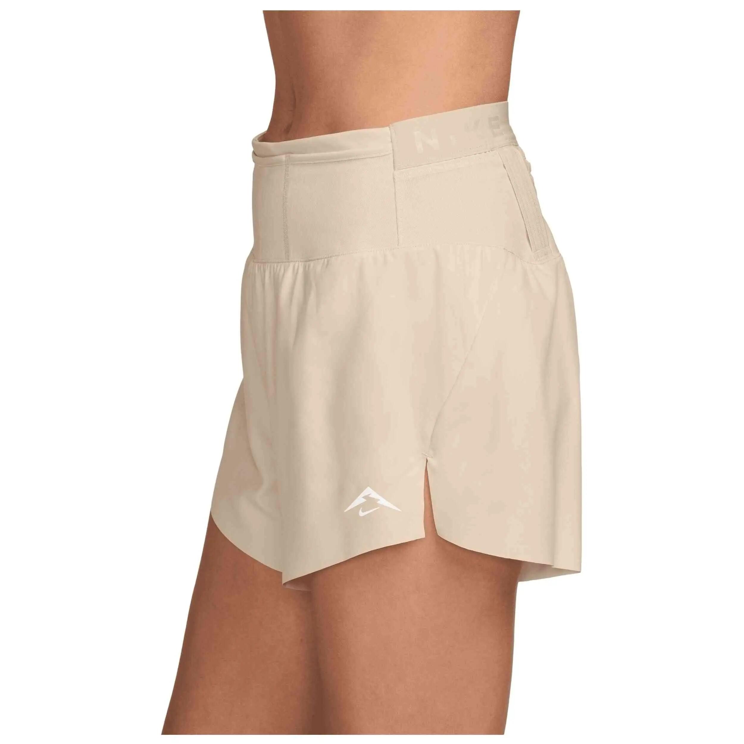 Pantaloncini Nike modello HM0280-272 per donne 3/5