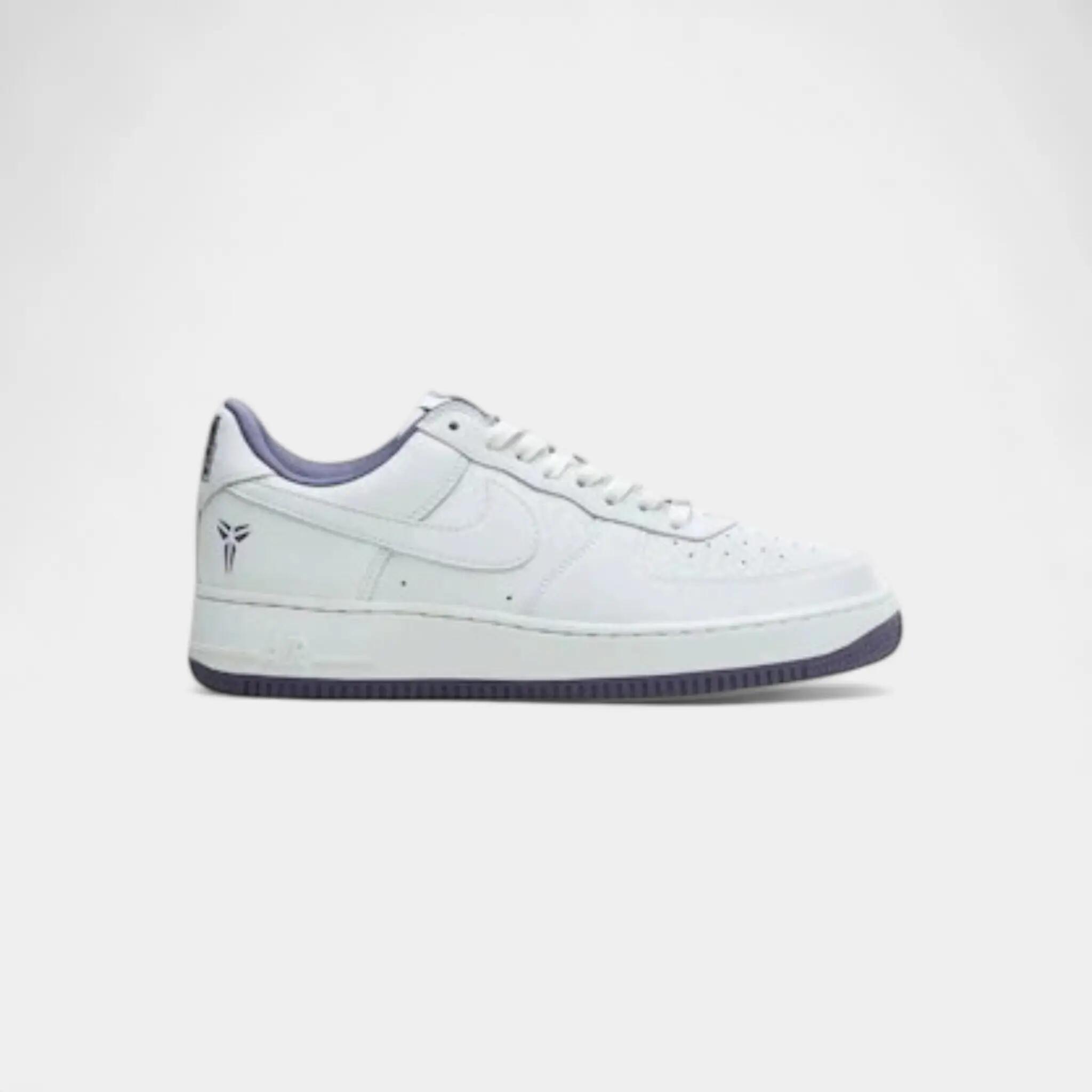 NIKE picture