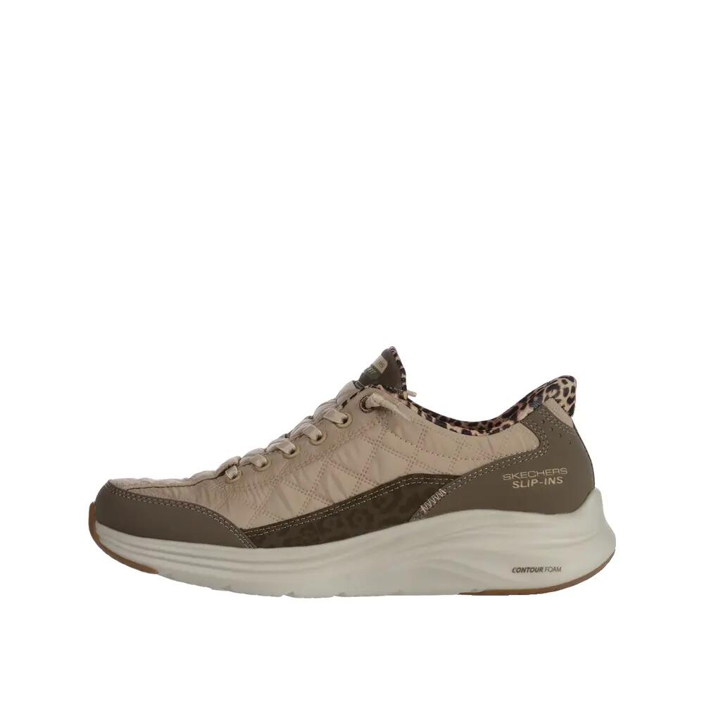 SKECHERS picture