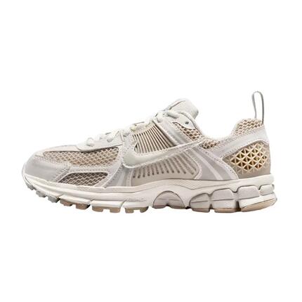 Buty do biegania Nike Vomero 5 Beżowe