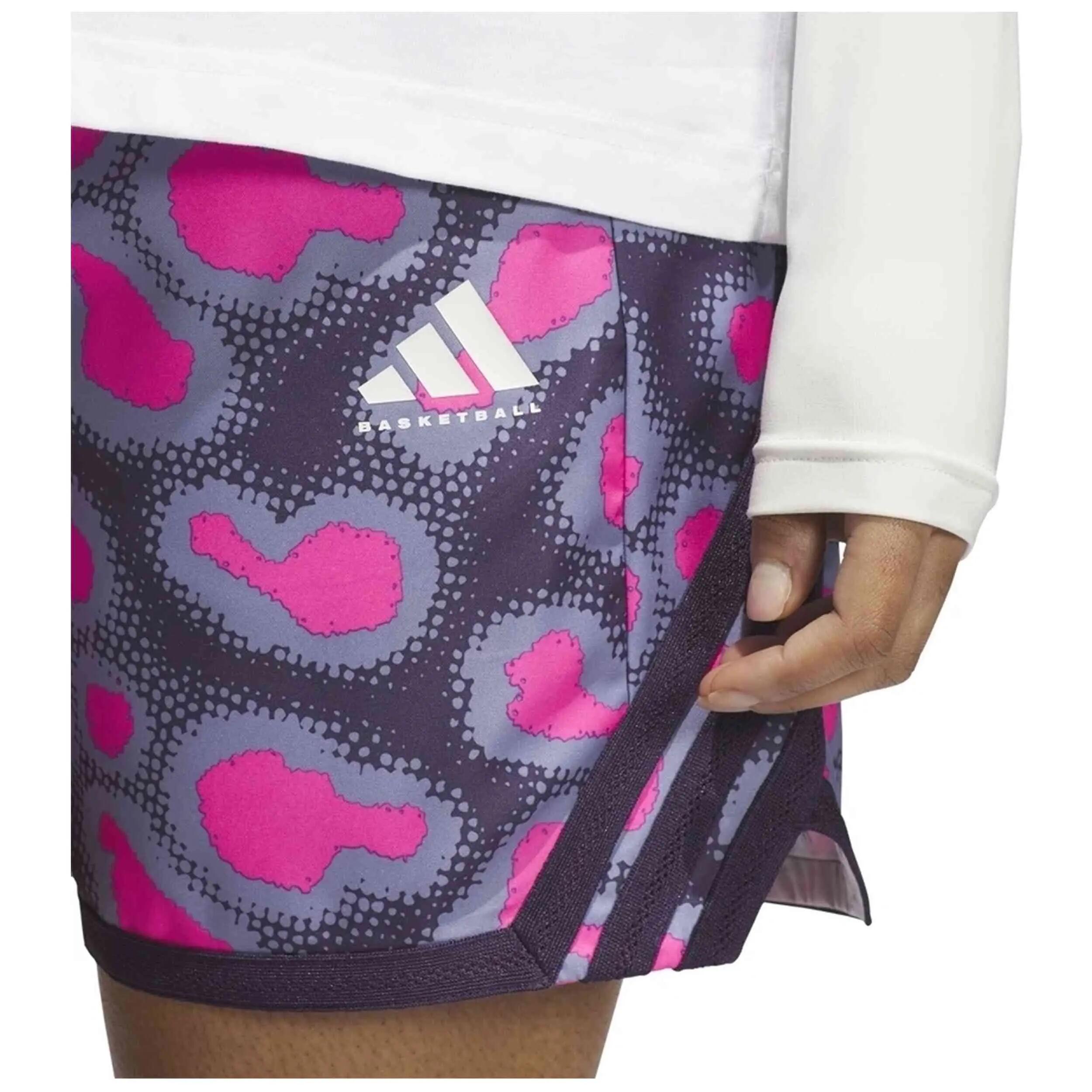 Pantaloncini Adidas modello Basket Crazylite Geode Camo AOP "Shock Pin per donne 5/5