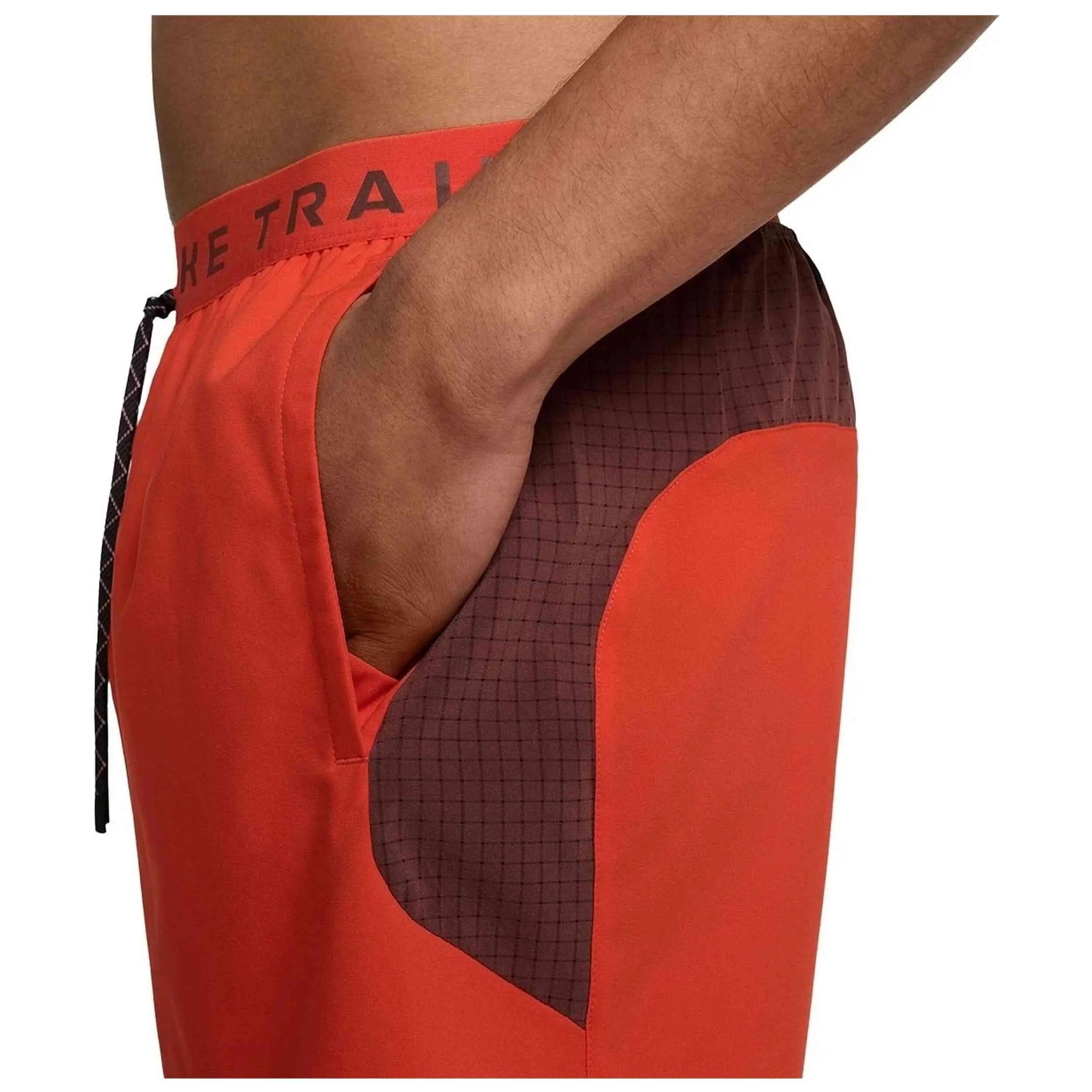 Short Nike modèle Dri-FIT Trail 6 Inch Brief-Lined Shorts "Picante Re pour homme 4/5