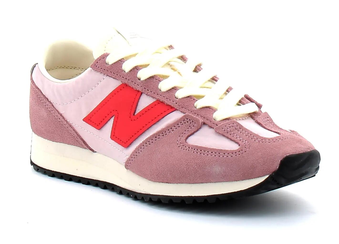 NEW BALANCE picture