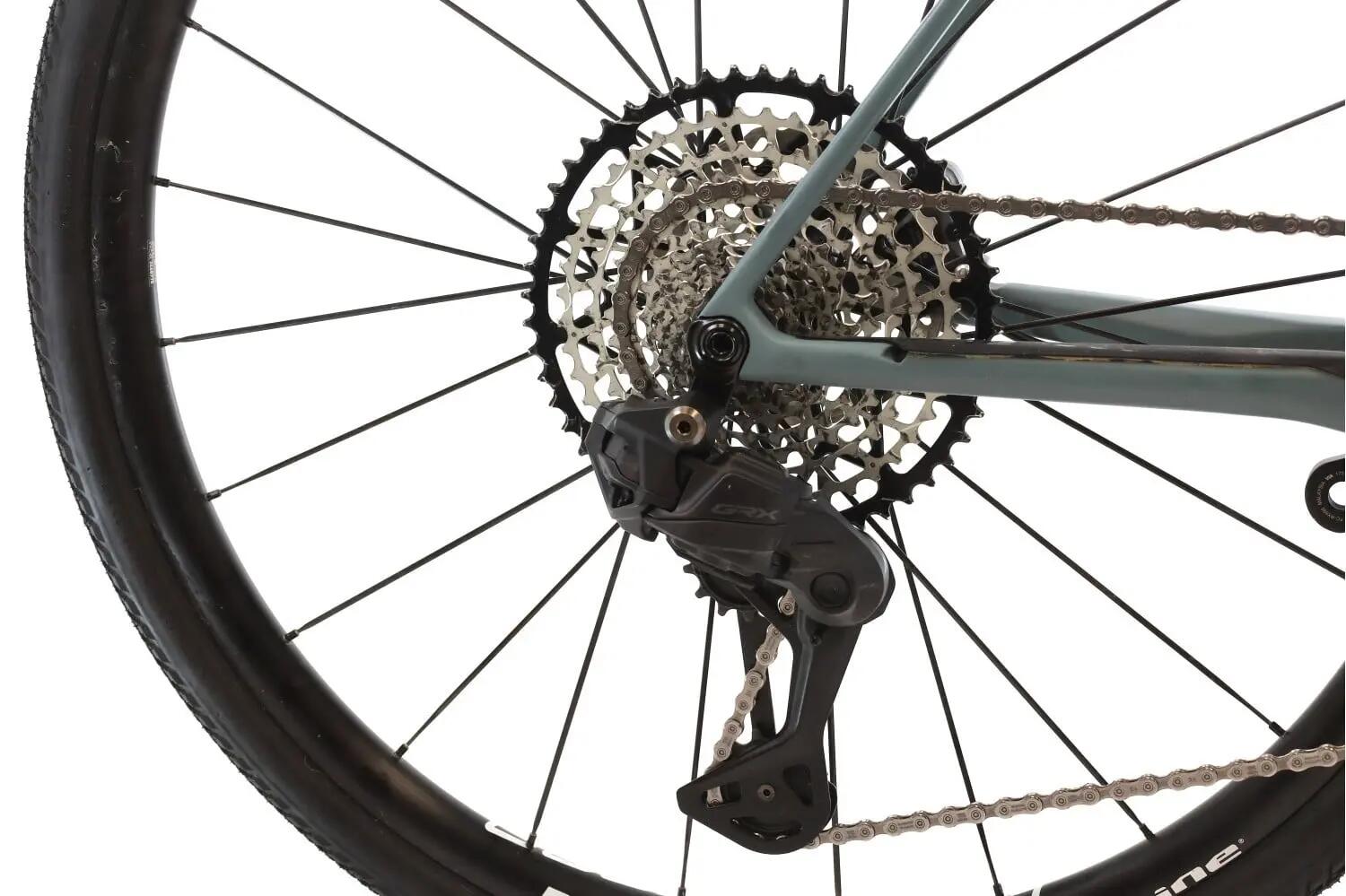 X-ROAD Team Issue Di2 12V 3/8