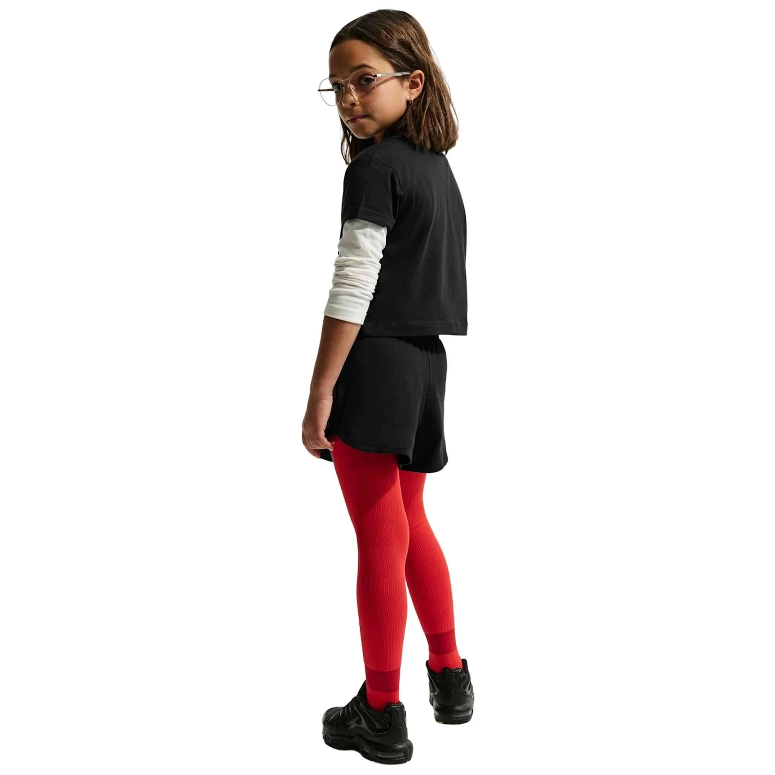 Short Nike modèle Nike Sportswear pour filles 5/5