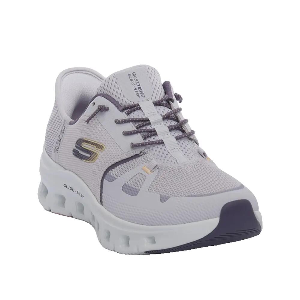 SKECHERS picture