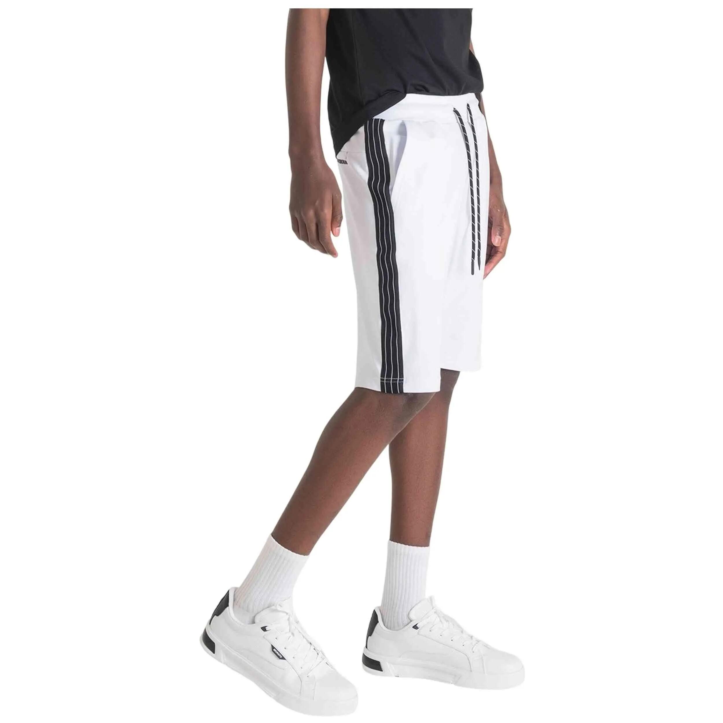 Kurze hose Antony Morato Modell MMFS00001-FA150048 für männer 3/4