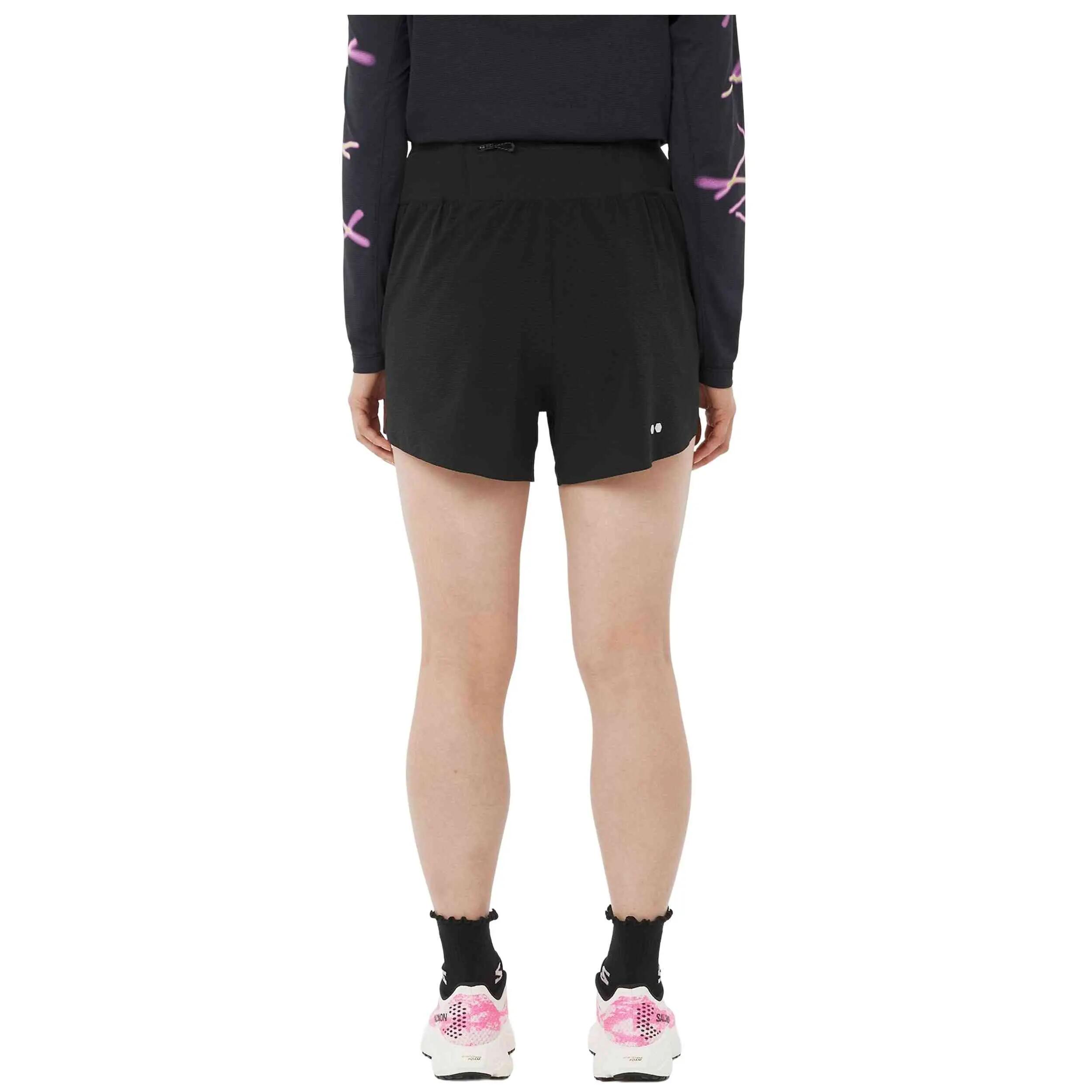 Pantaloncini Salomon modello Sense Aero Stow 4 per donne 3/5