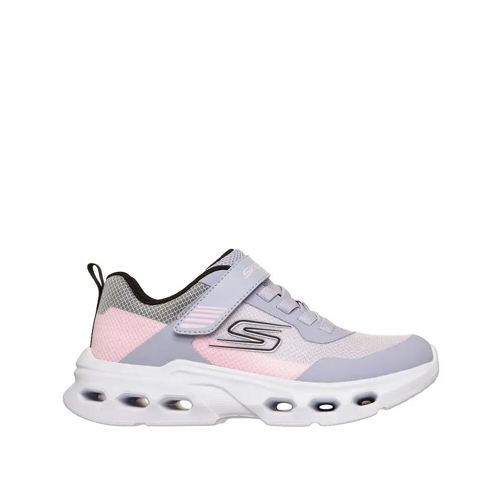 SKECHERS picture