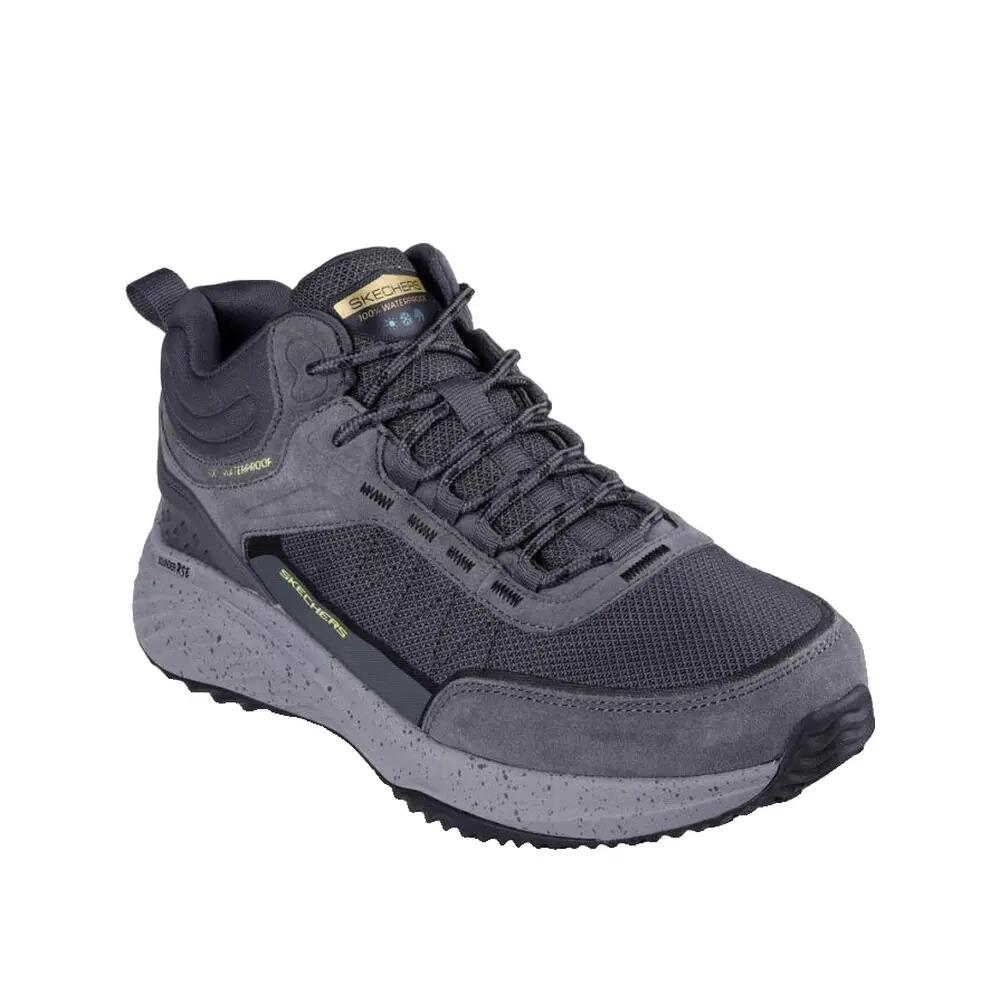 SKECHERS picture