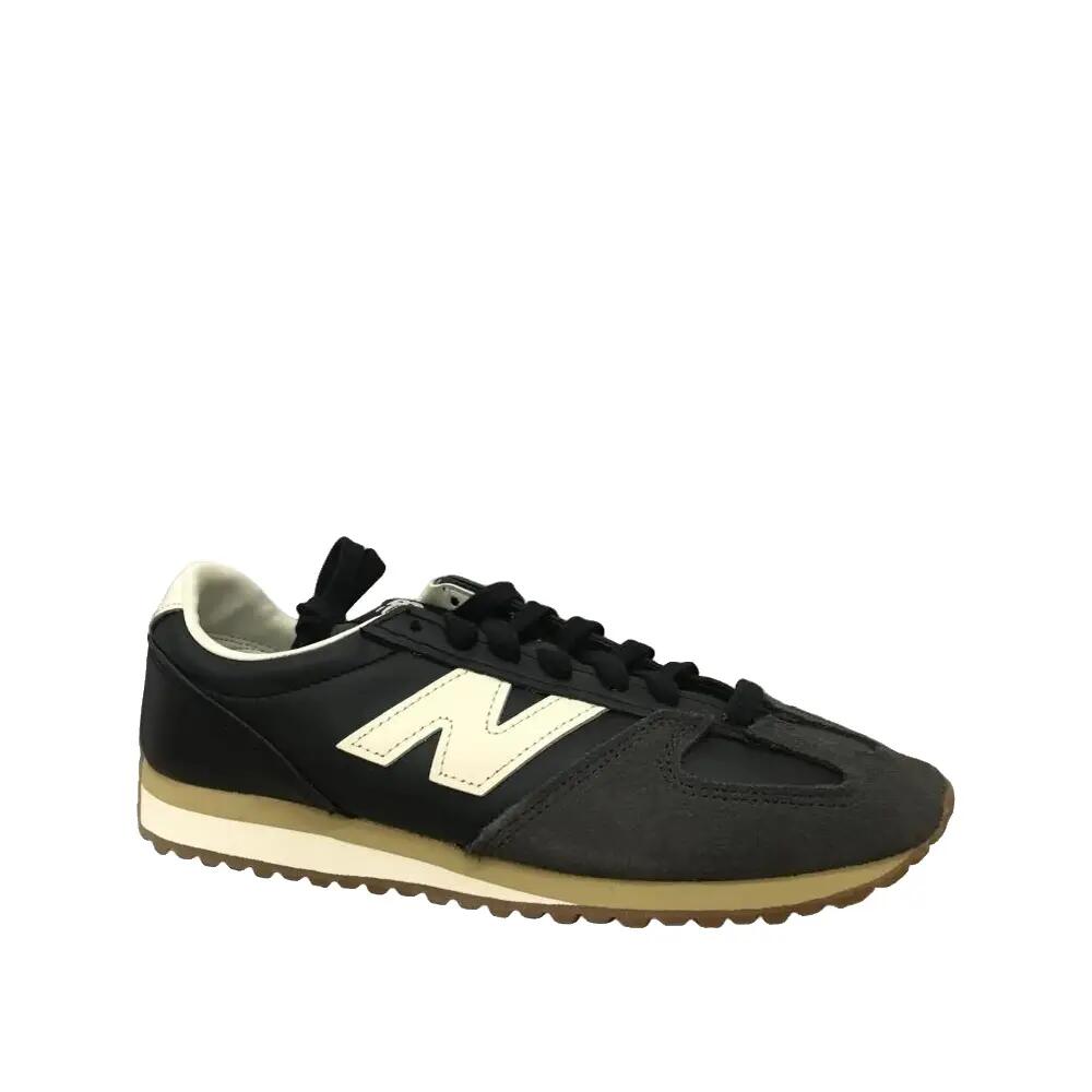 NEW BALANCE picture