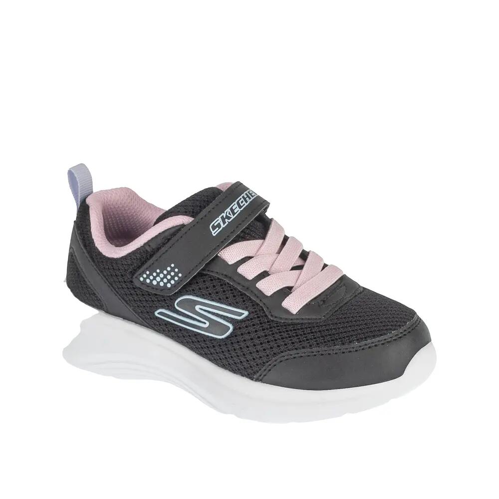 SKECHERS picture