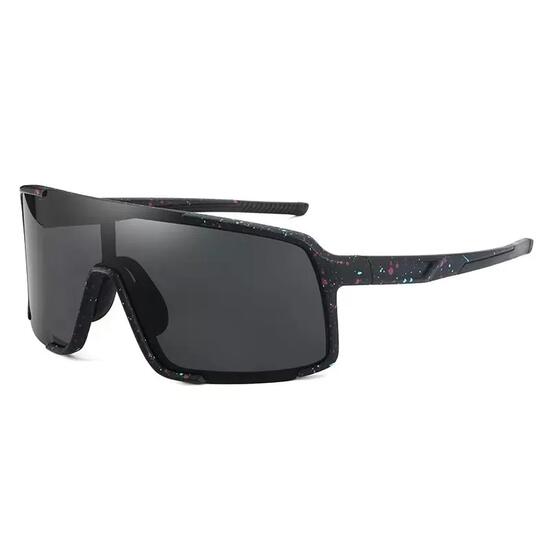 Lunettes de soleil MEIJE Matte Black Smoke.