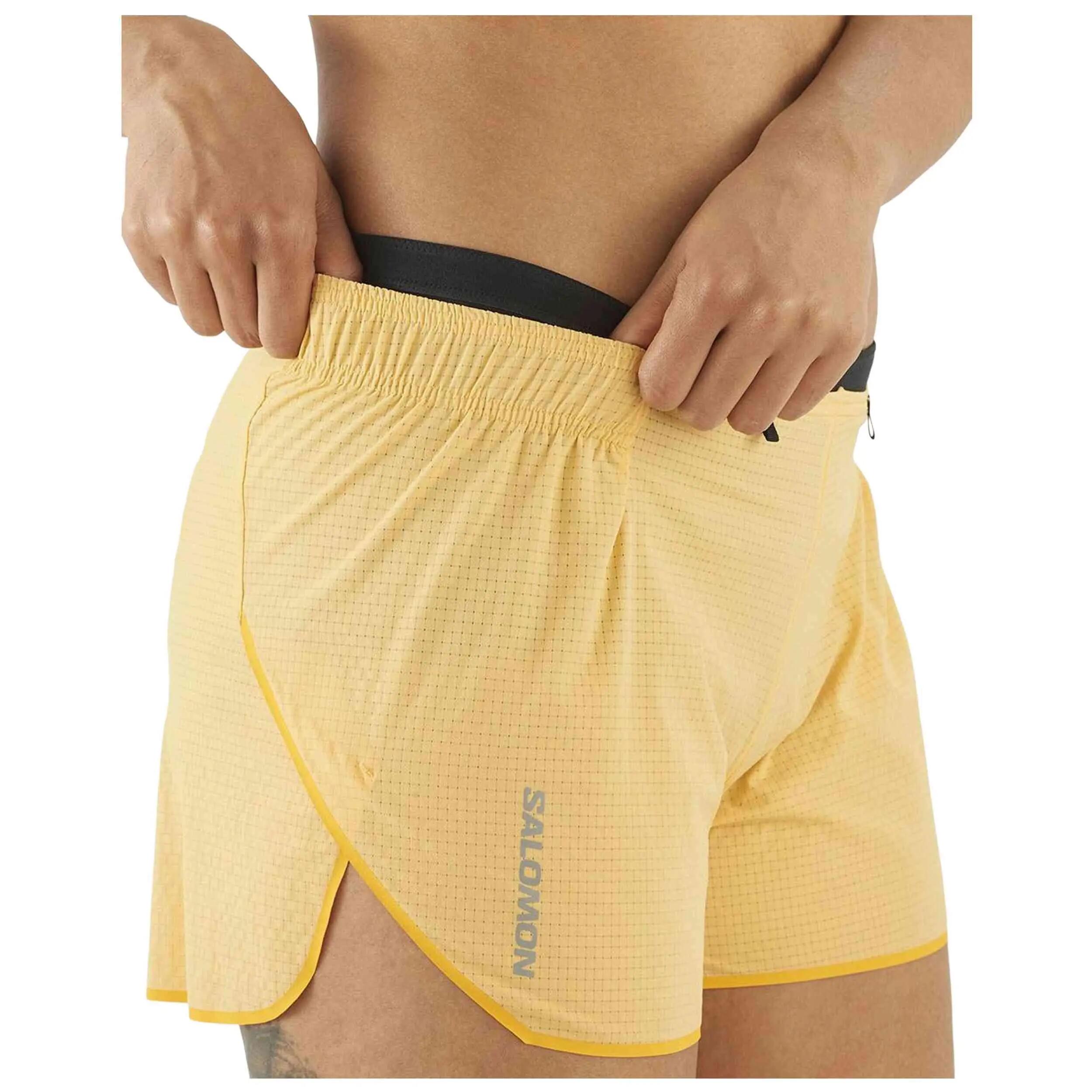 Pantaloncini Salomon modello Sense Aero 3 per donne 5/5