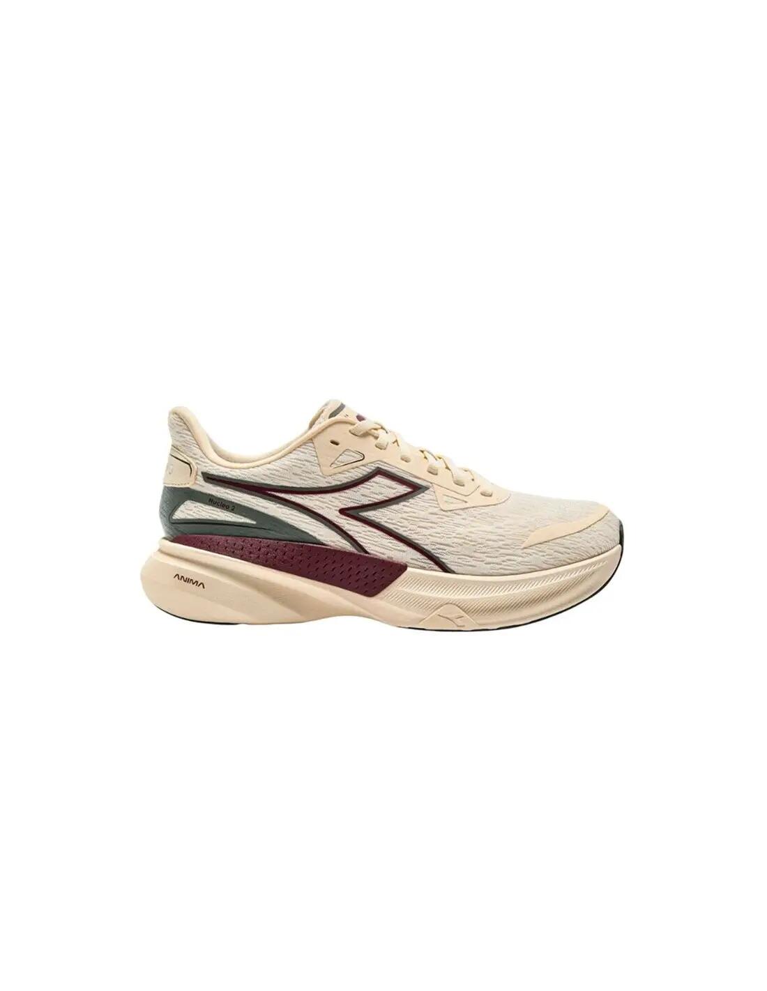 DIADORA picture