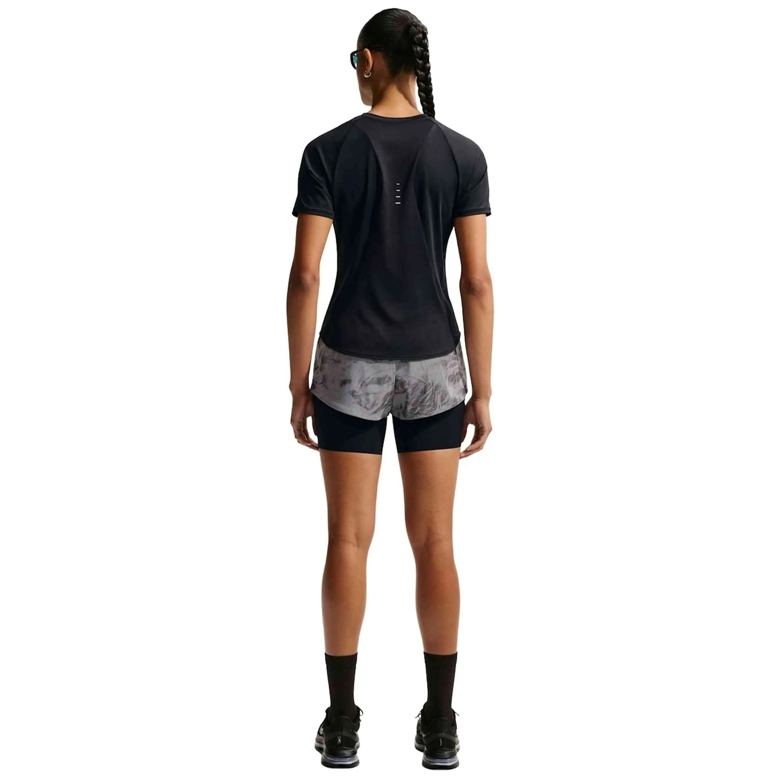 Pantalon corto Nike modelo HV2916-036 para mujer 5/5