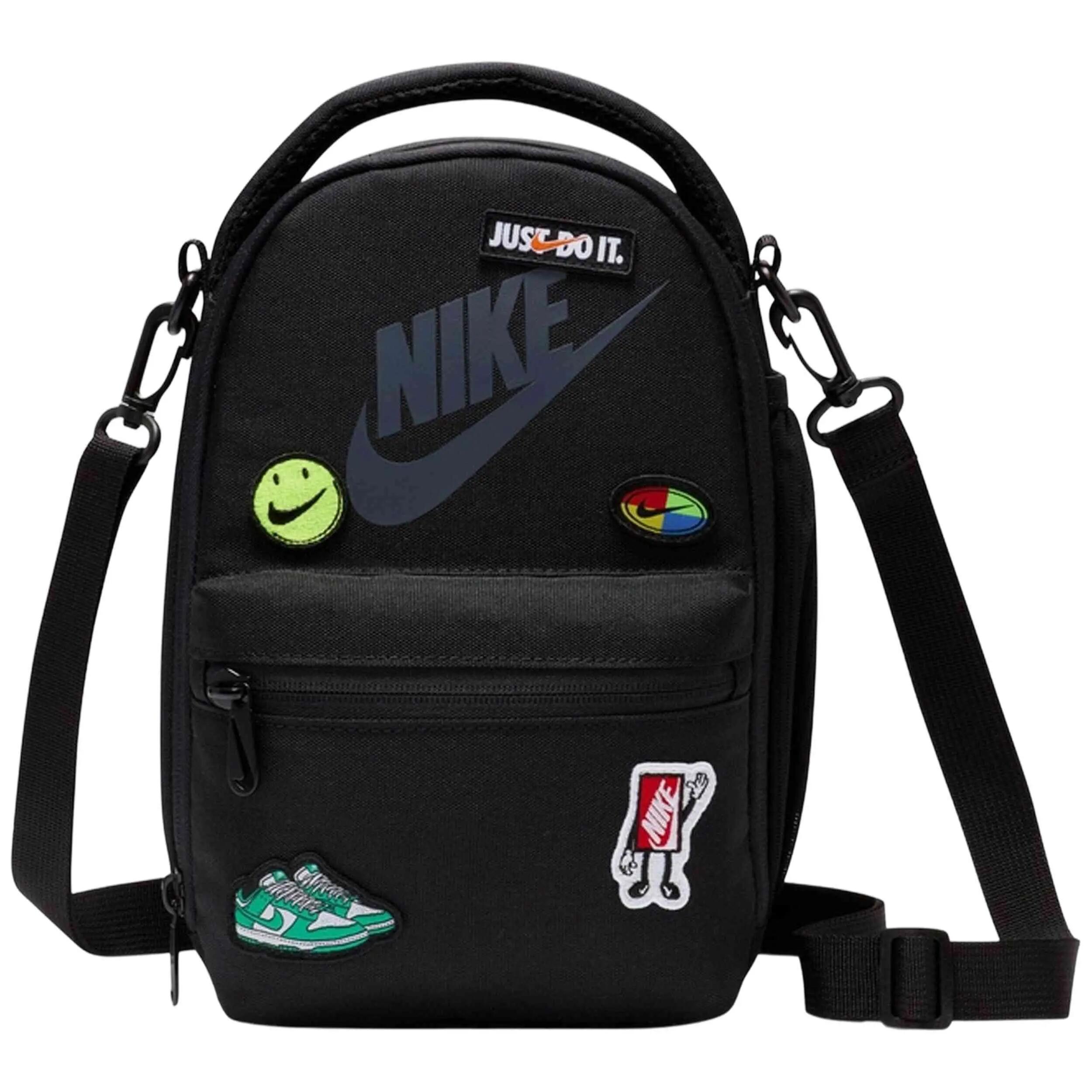 NIKE picture