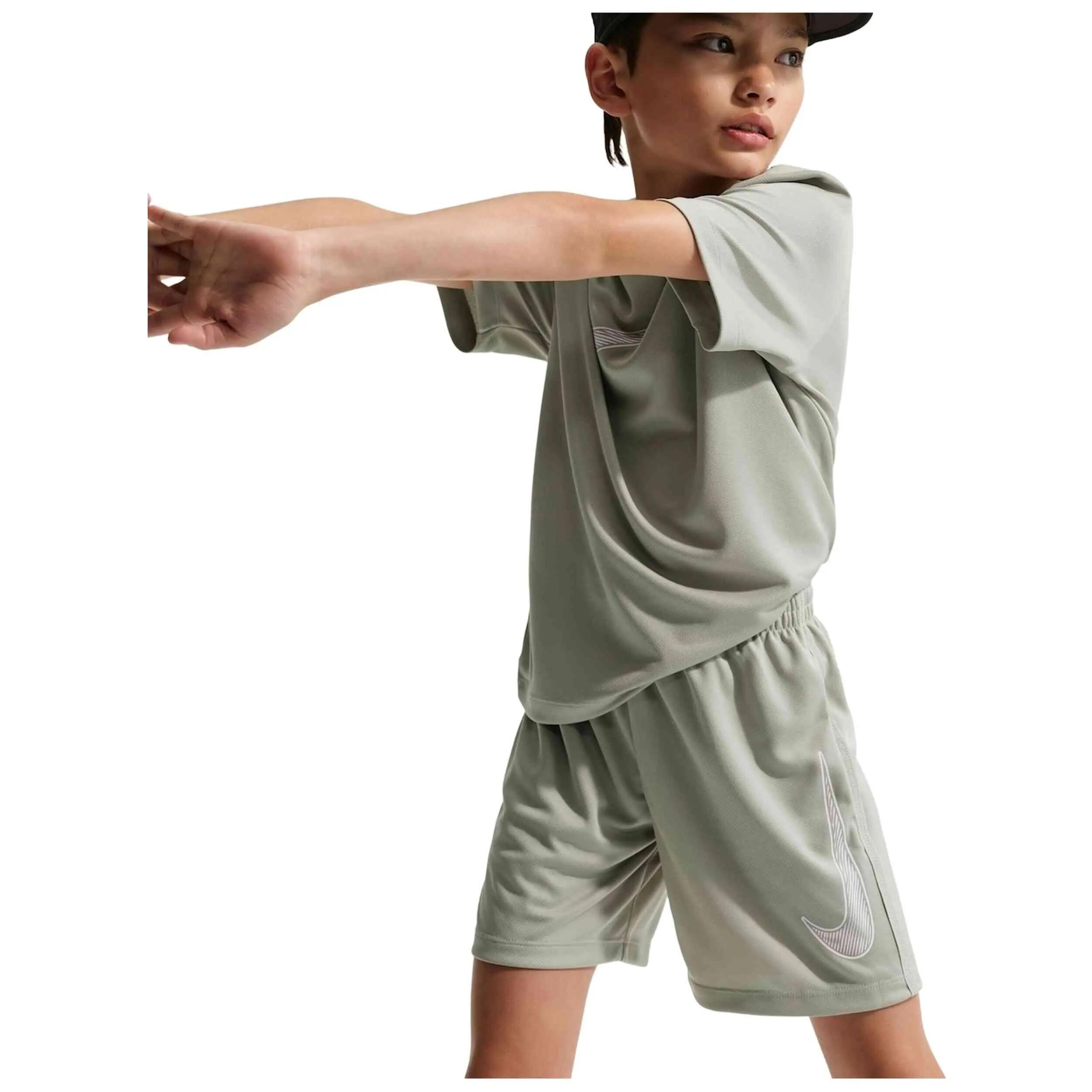 Pantalon corto Nike modelo IF2431-304 para niños 4/5