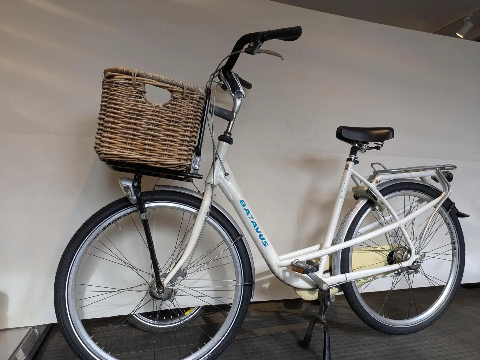 Second Life - Gereviseerd Batavus Mambo, wit 3/5