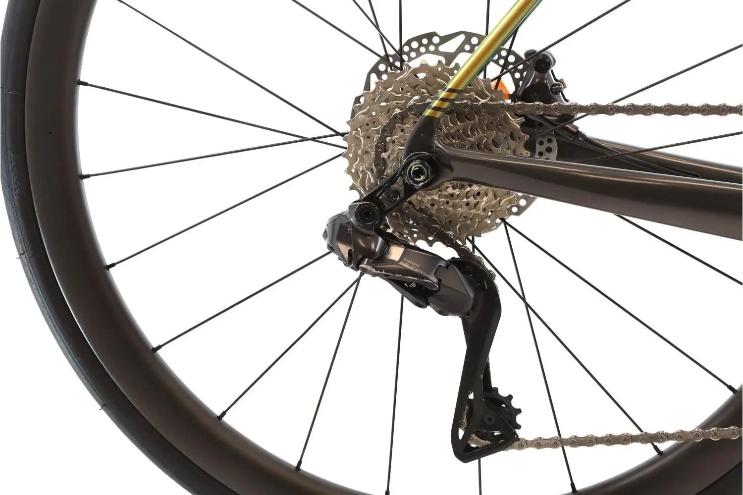 Bici strada ricondizionata · Cervelo R5 Di2 12V · Ottimo stato 3/8